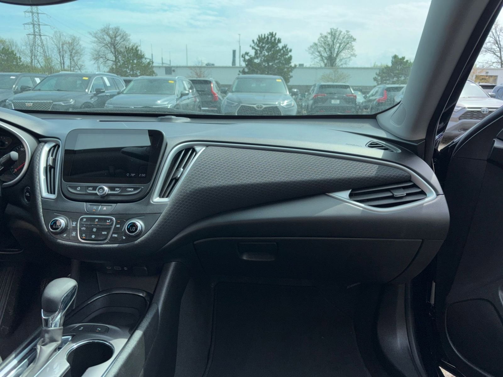 2024 Chevrolet Malibu LT 30