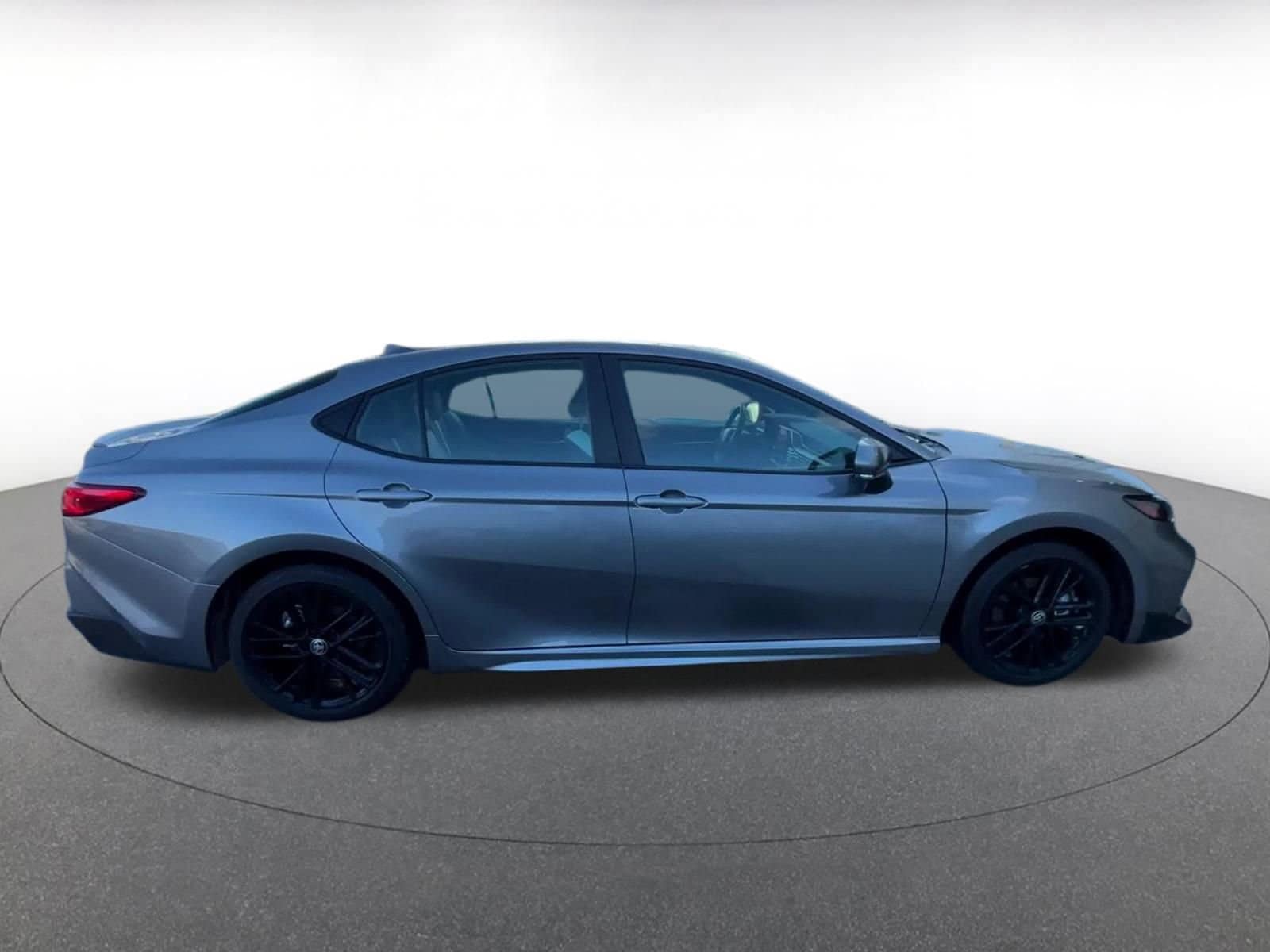 Thumbnail: 2025 Toyota Camry - 16