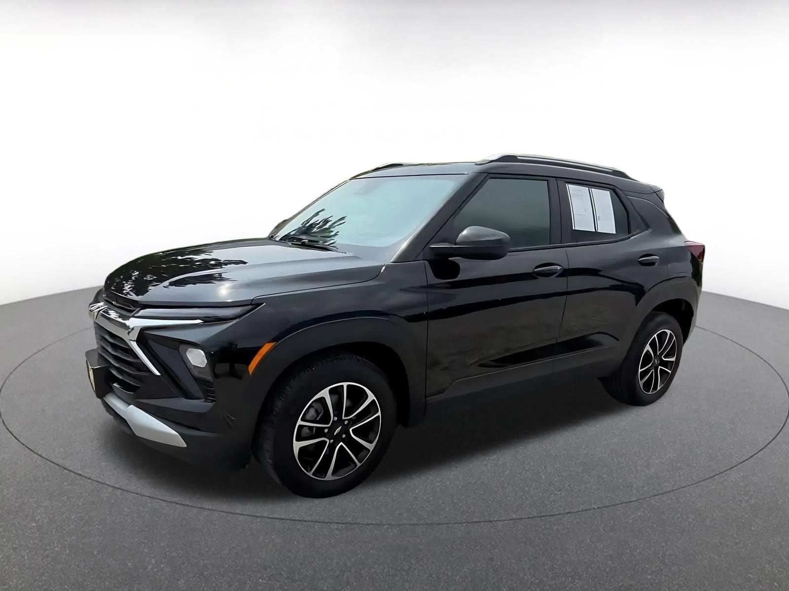 Thumbnail: 2025 Chevrolet TrailBlazer - 6