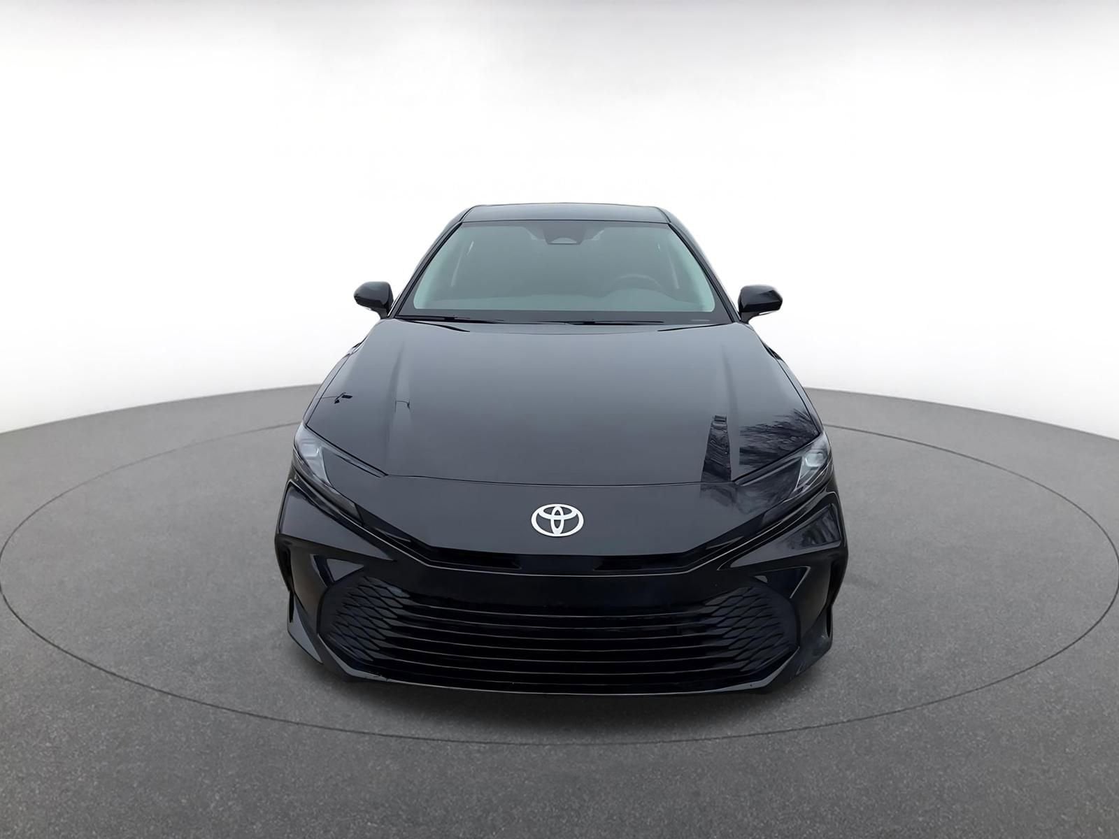 Thumbnail: 2025 Toyota Camry - 4