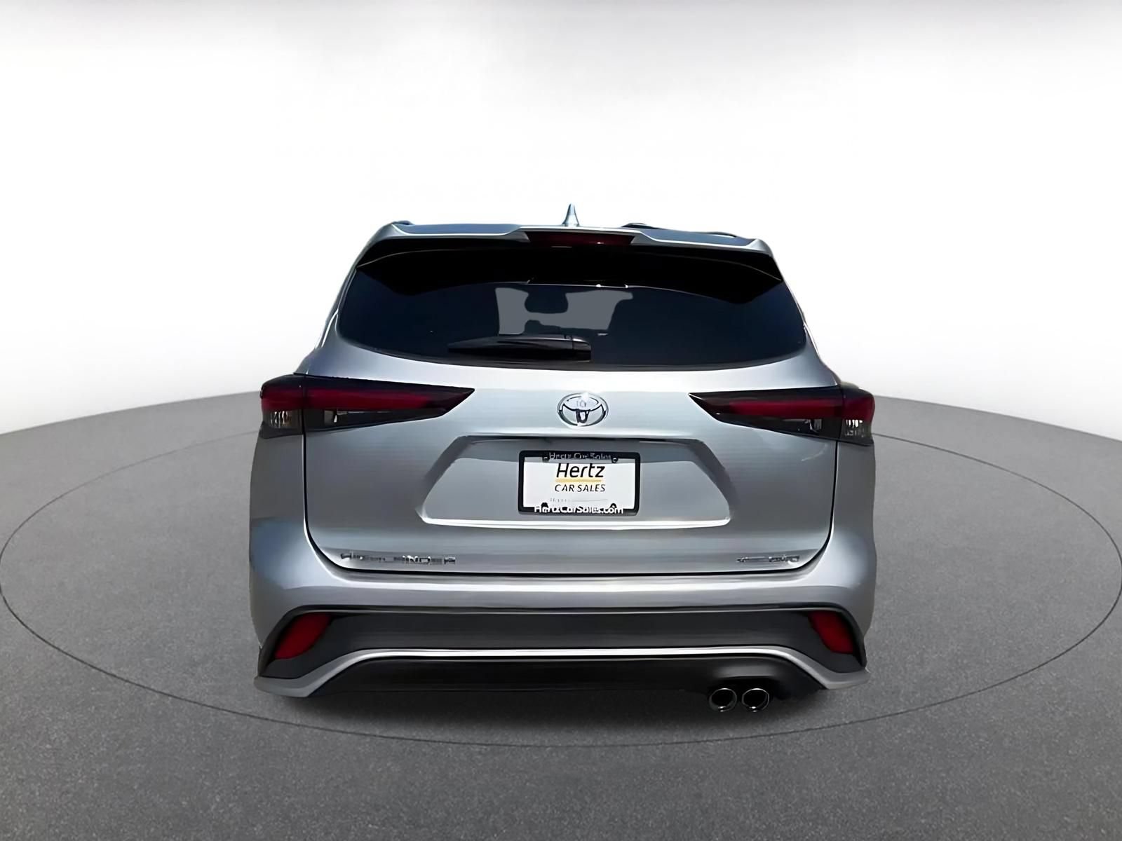 Thumbnail: 2025 Toyota Highlander - 12