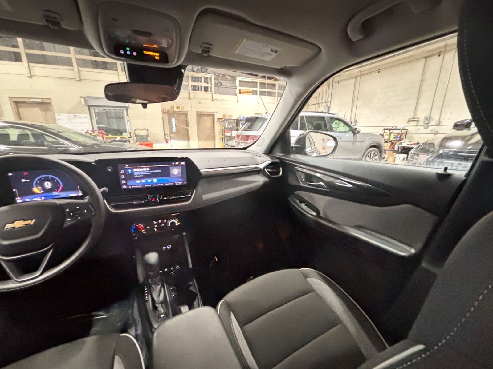 Thumbnail: 2025 Chevrolet TrailBlazer - 33