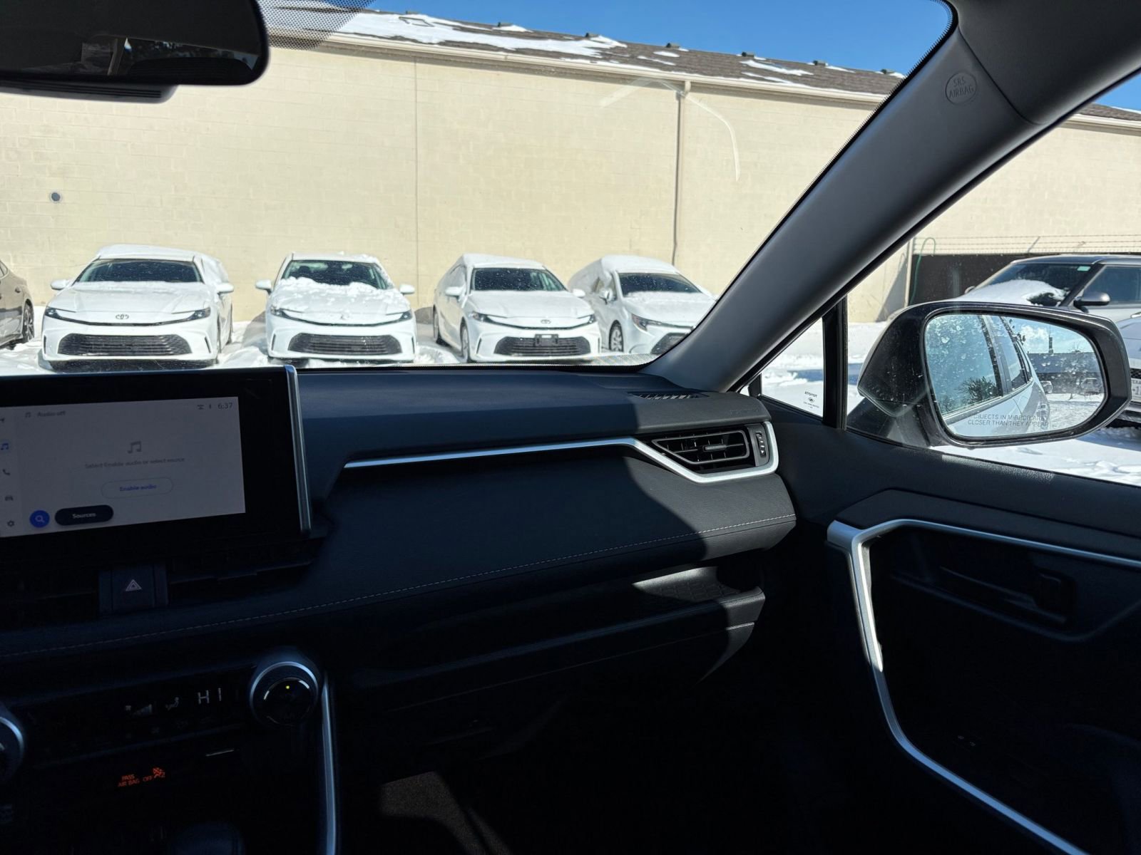 Thumbnail: 2025 Toyota RAV4 - 35