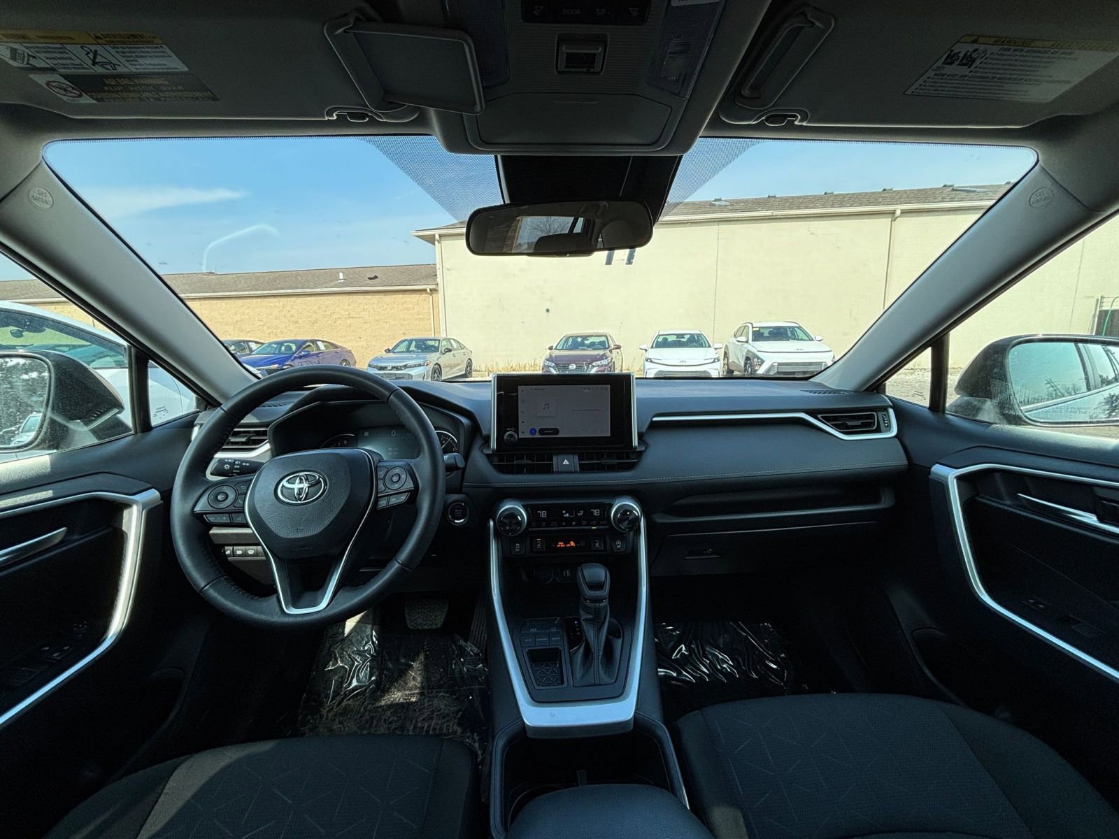 Thumbnail: 2025 Toyota RAV4 - 34