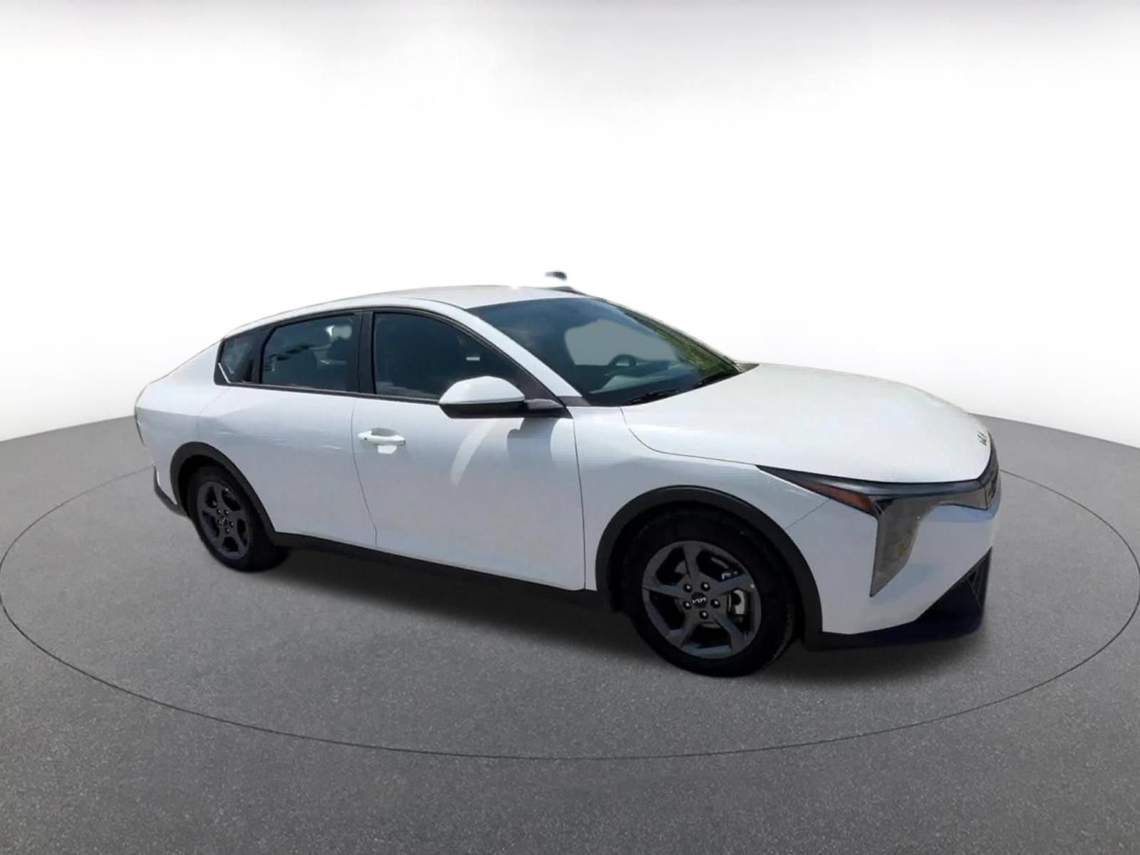 Thumbnail: 2025 Kia K4 - 2