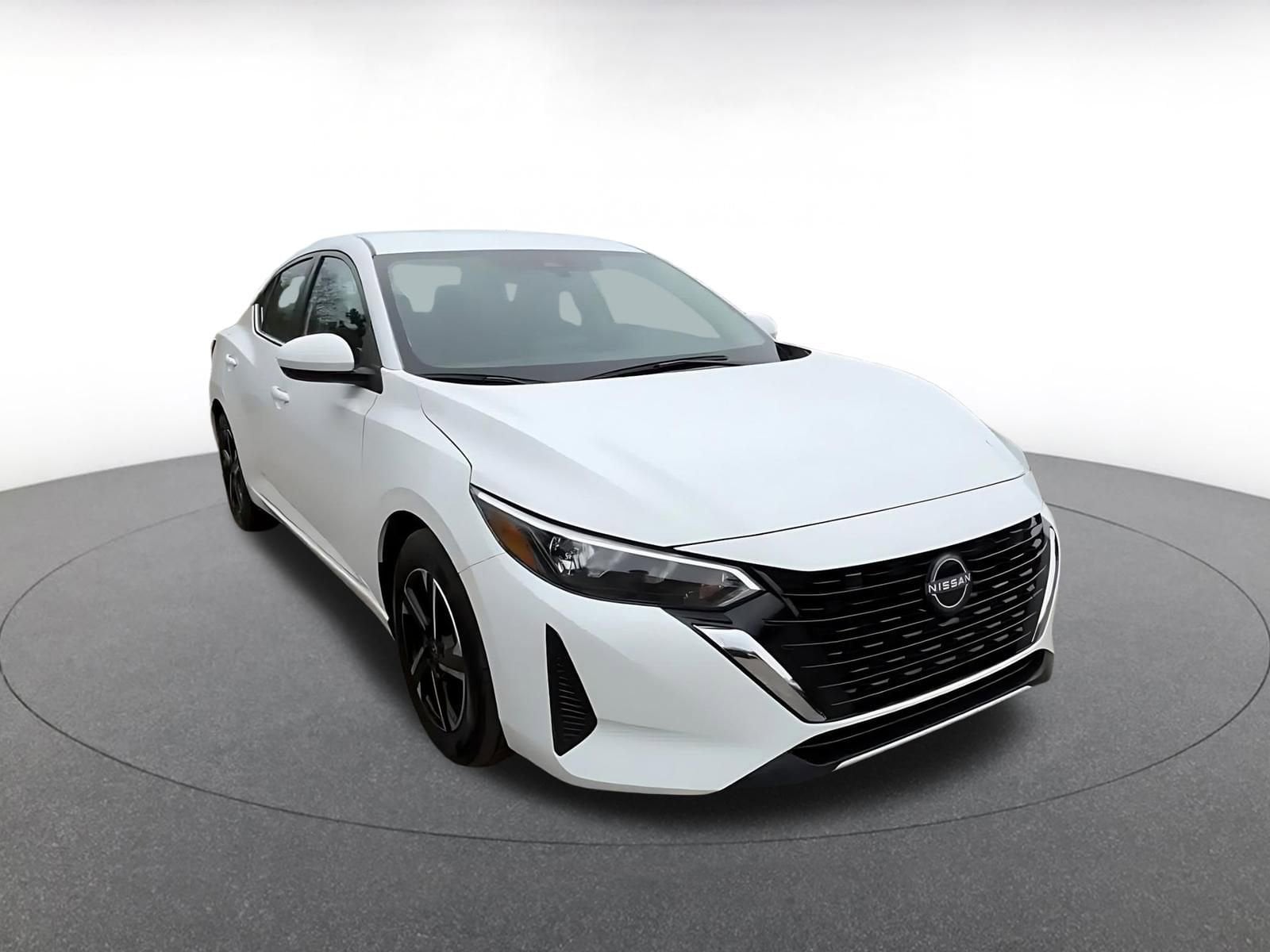 Thumbnail: 2025 Nissan Sentra - 3