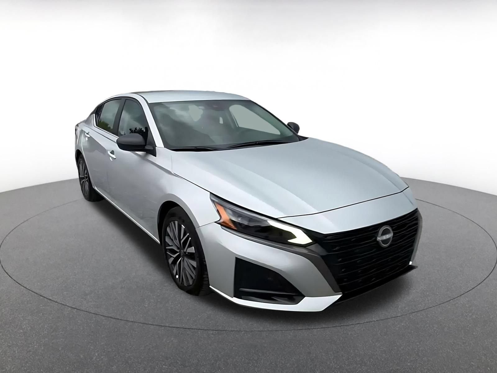 Thumbnail: 2026 Nissan Altima - 3