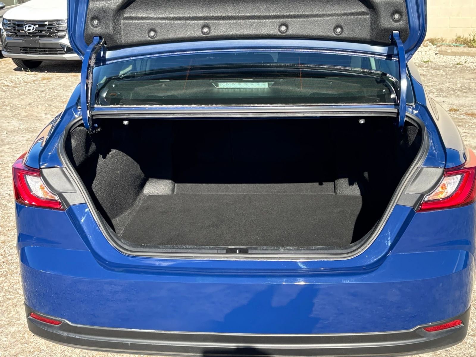 Thumbnail: 2025 Toyota Camry - 30