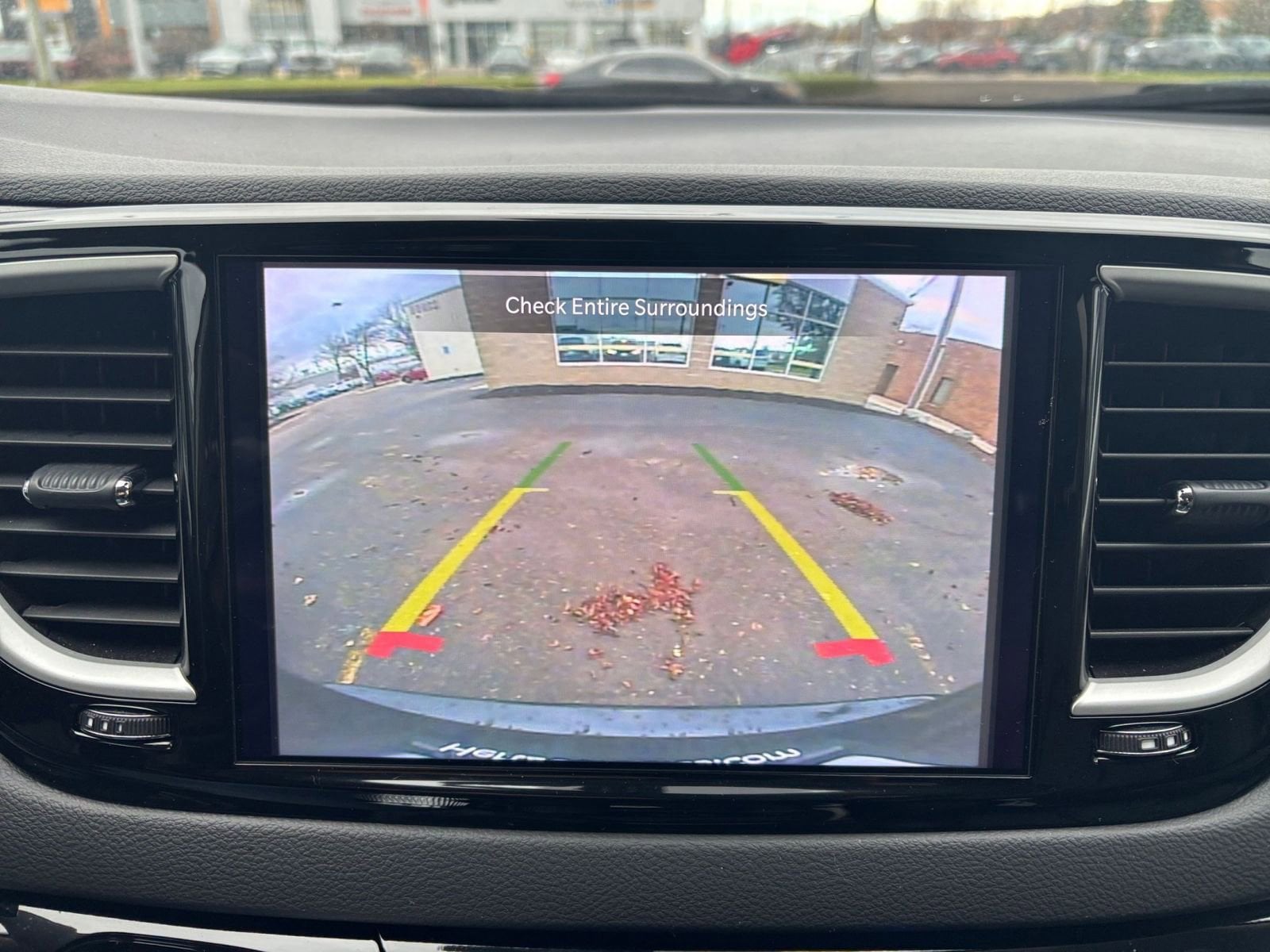 Thumbnail: 2024 Chrysler Pacifica - 17