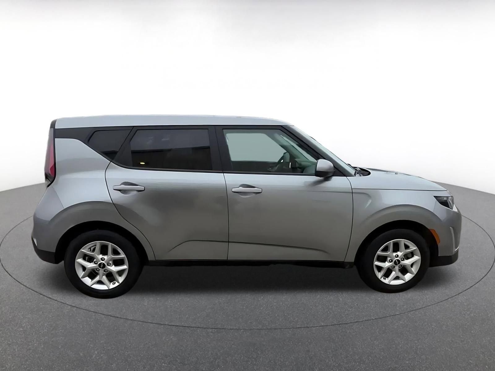 Thumbnail: 2025 Kia Soul - 16