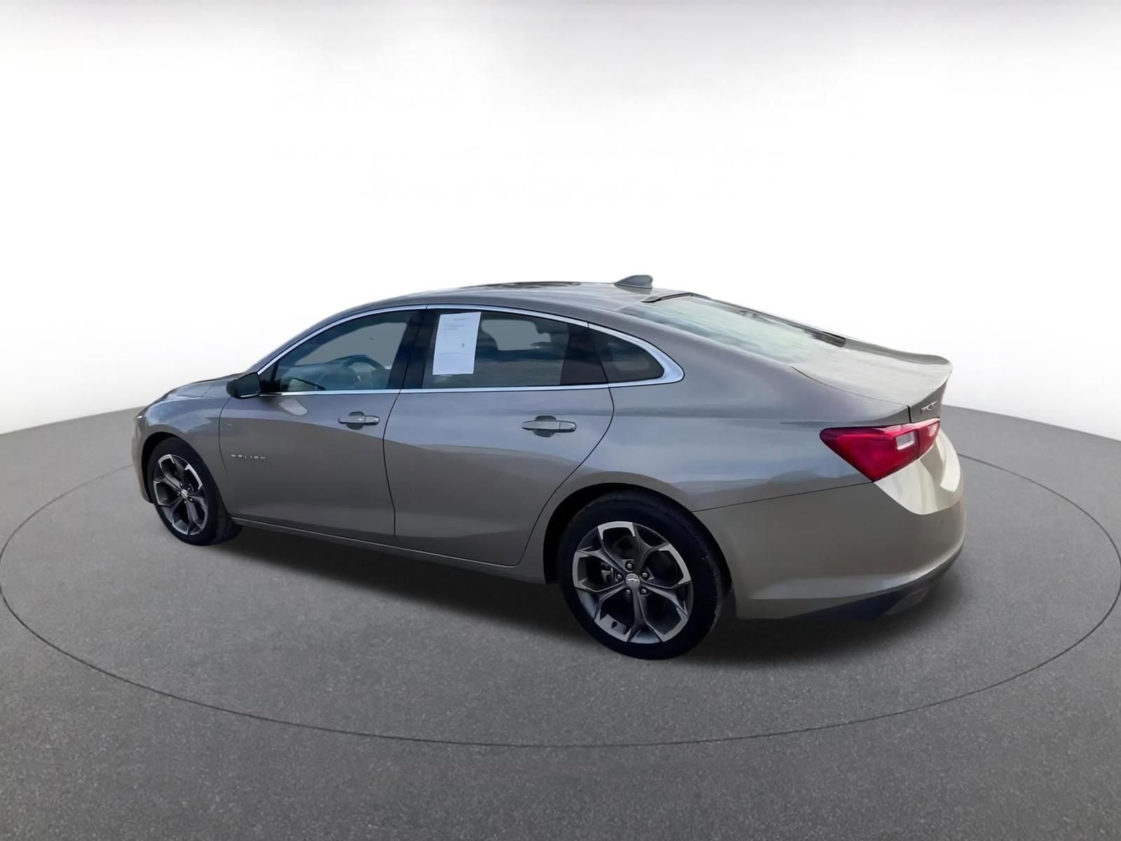 Thumbnail: 2024 Chevrolet Malibu - 10