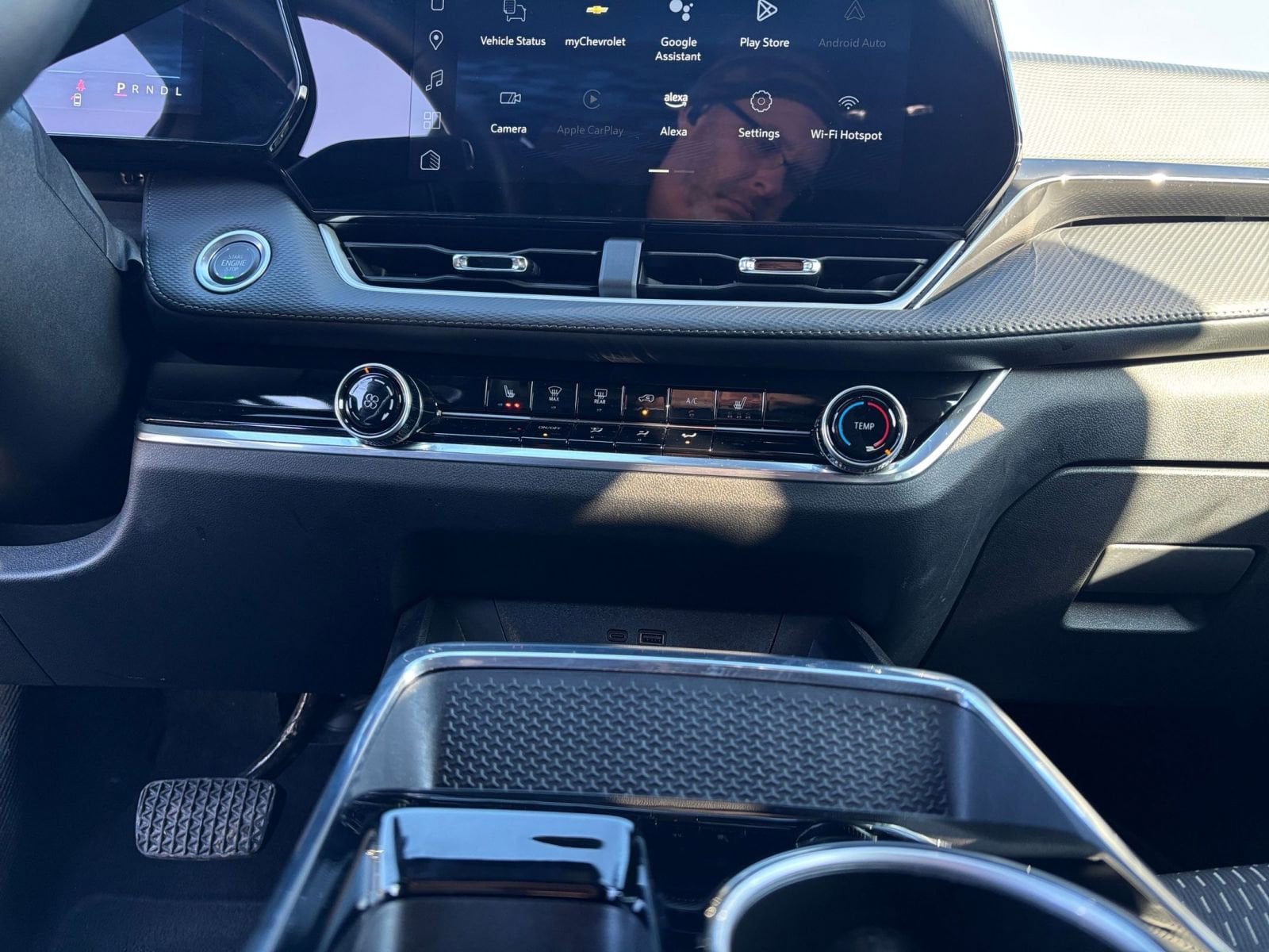 Thumbnail: 2025 Chevrolet Equinox - 18