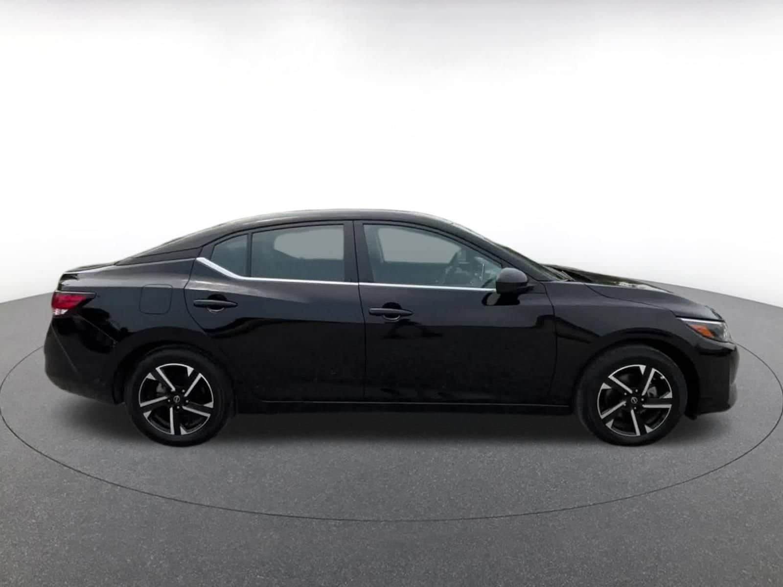 Thumbnail: 2025 Nissan Sentra - 16