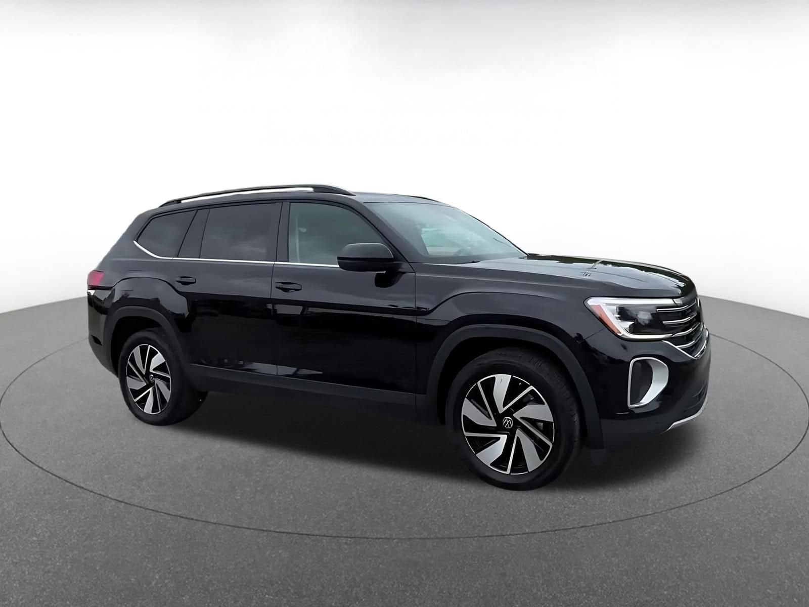 Thumbnail: 2026 Volkswagen Atlas - 2