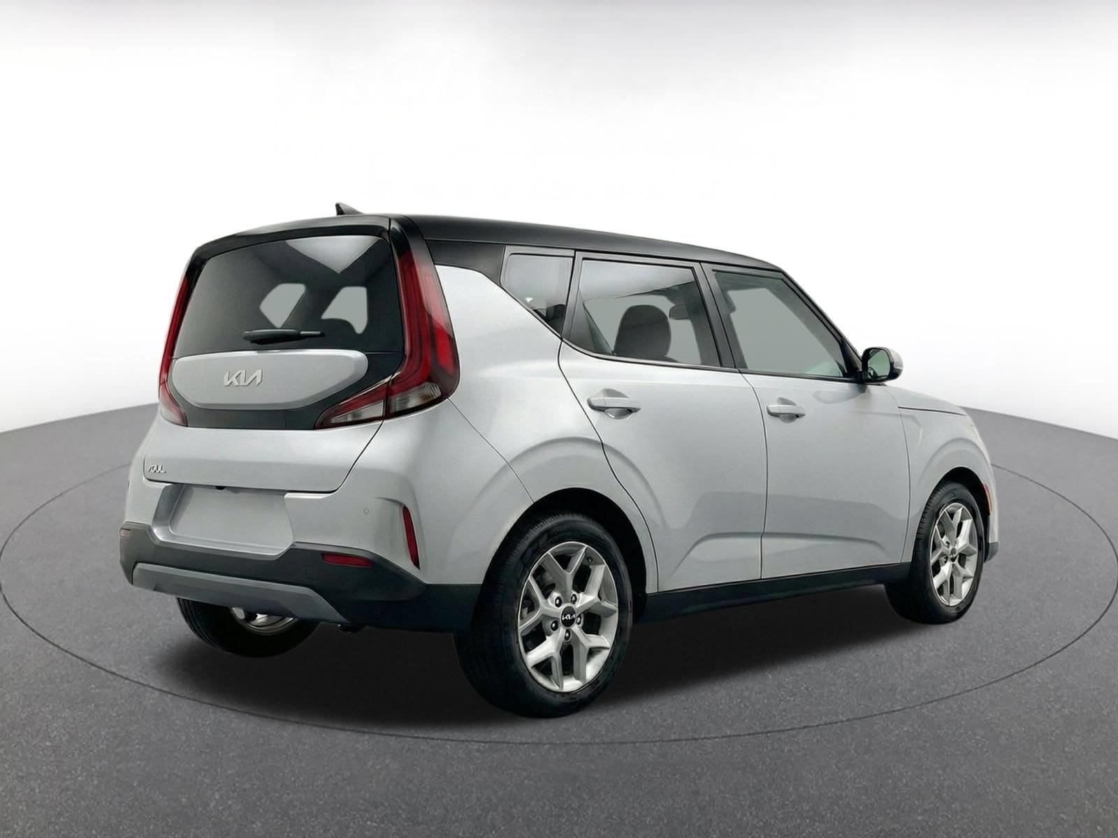 Thumbnail: 2025 Kia Soul - 8