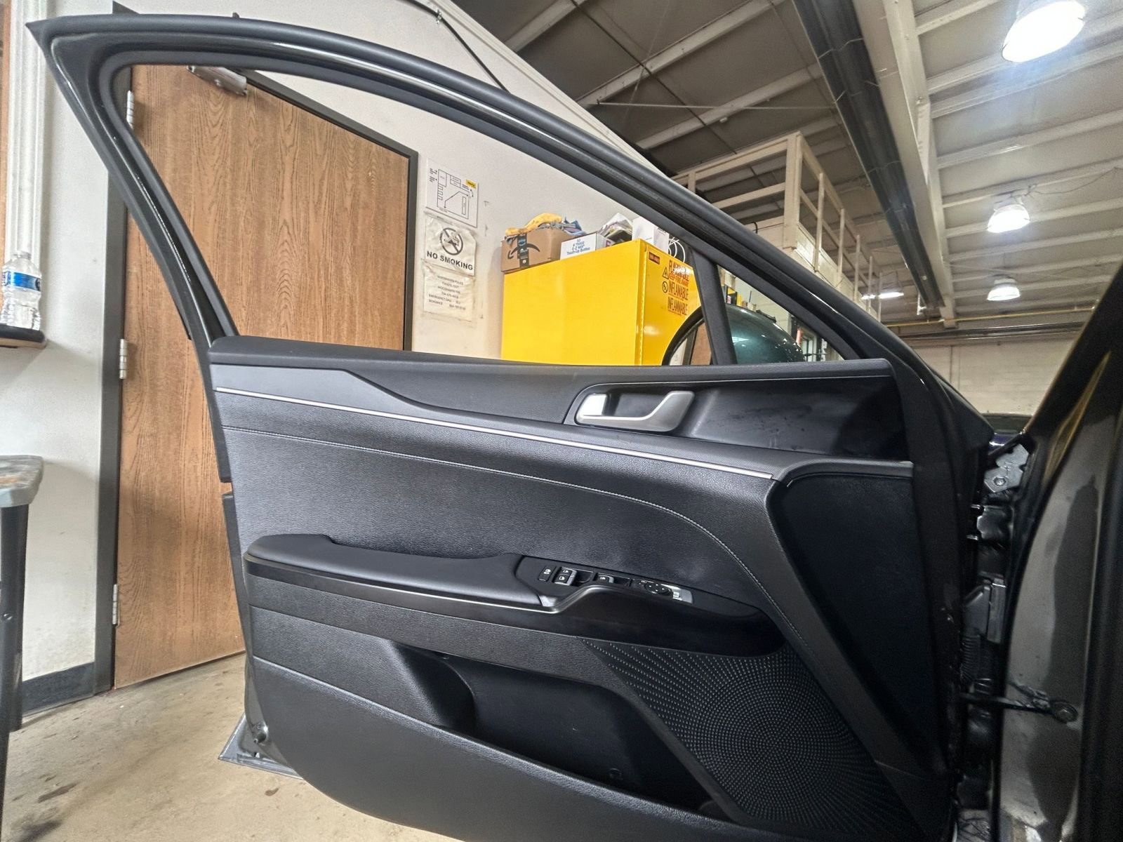 Thumbnail: 2025 Kia K5 - 18