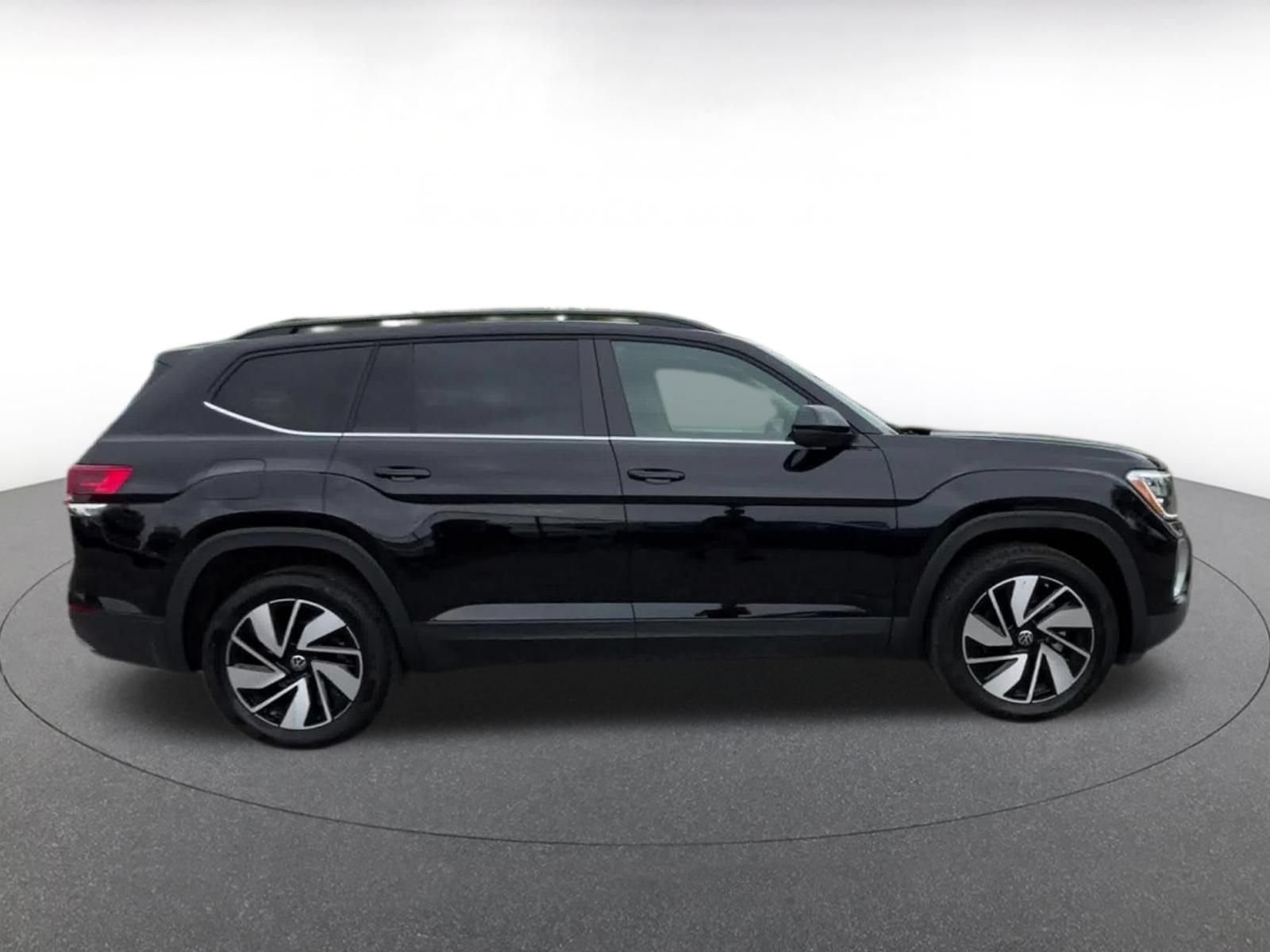 Thumbnail: 2026 Volkswagen Atlas - 15