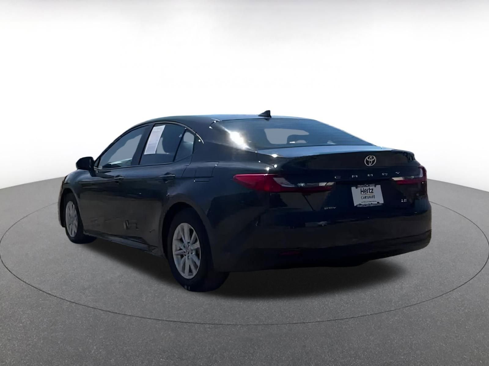 2025 Toyota Camry LE 12