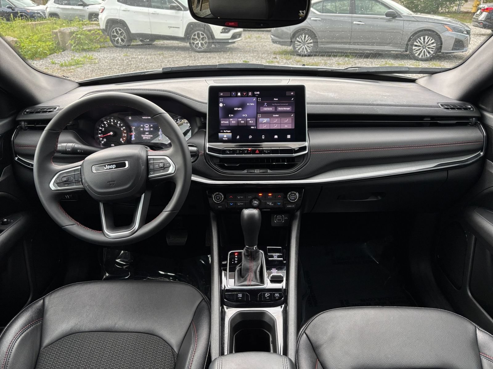 Thumbnail: 2025 Jeep Compass - 28