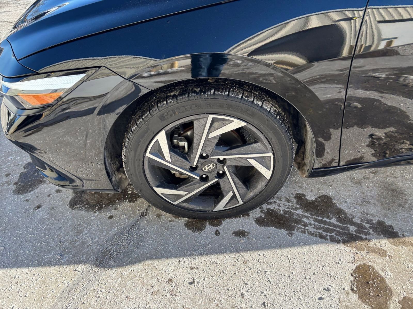 Thumbnail: 2025 Hyundai Elantra - 31