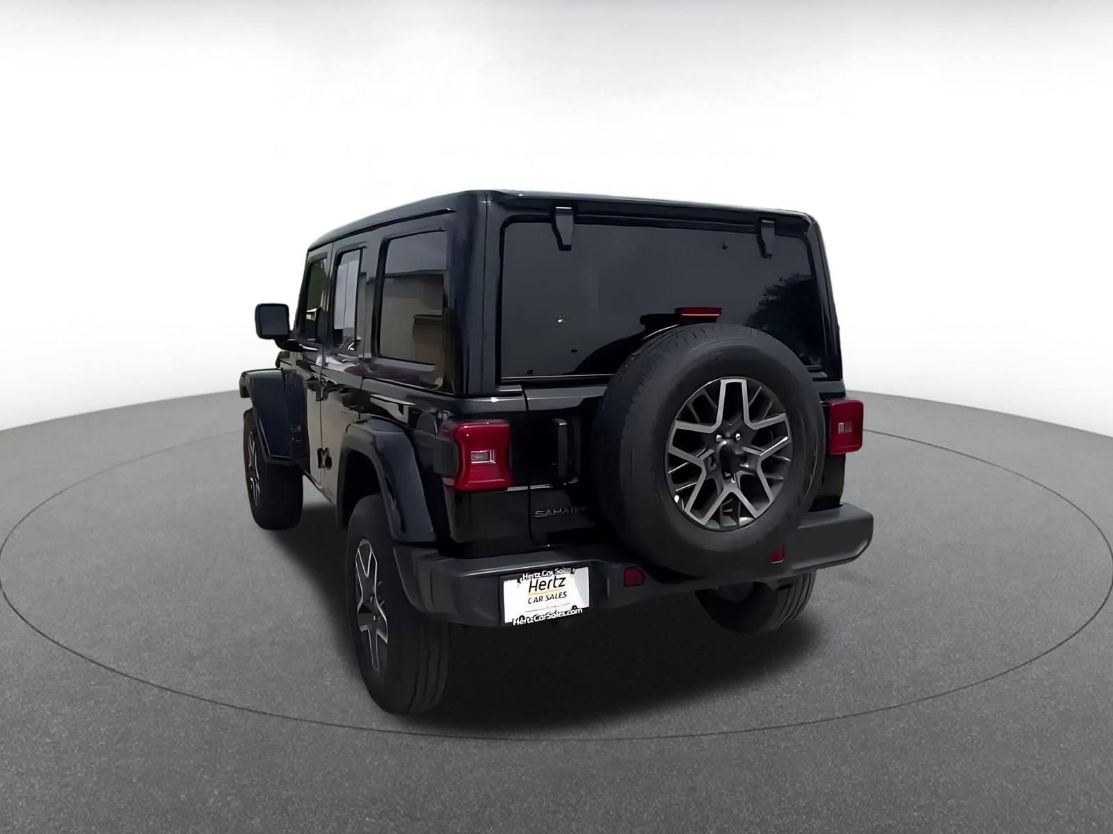 Thumbnail: 2025 Jeep Wrangler - 15