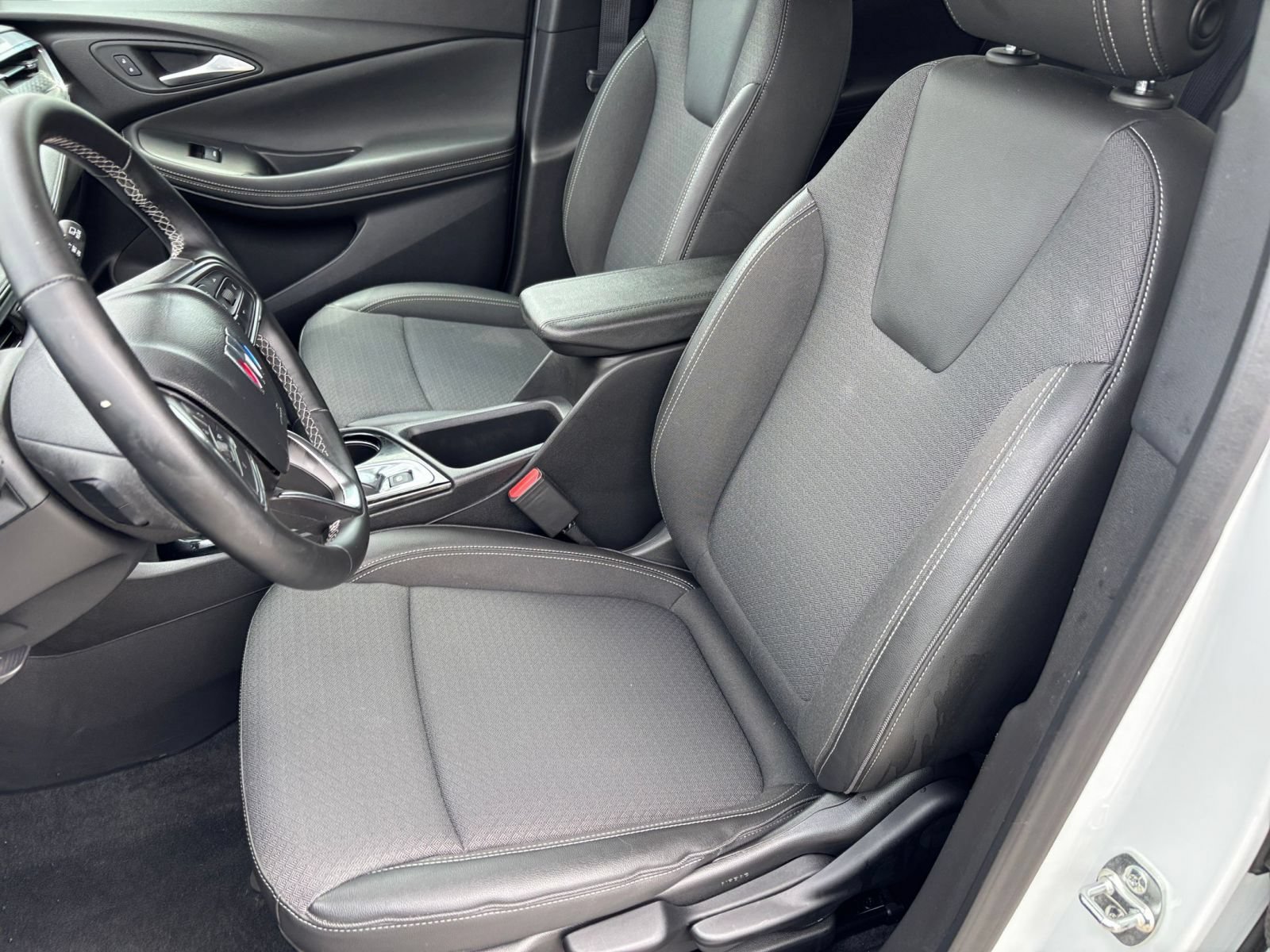 Thumbnail: 2026 Buick Encore GX - 31