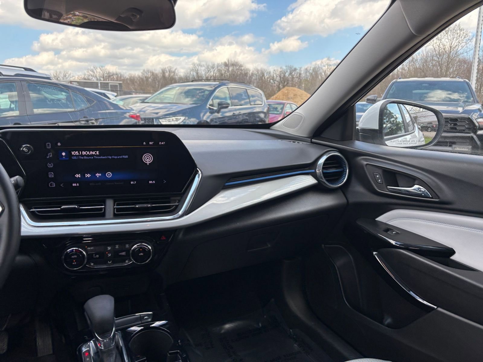 Thumbnail: 2025 Chevrolet Trax - 35