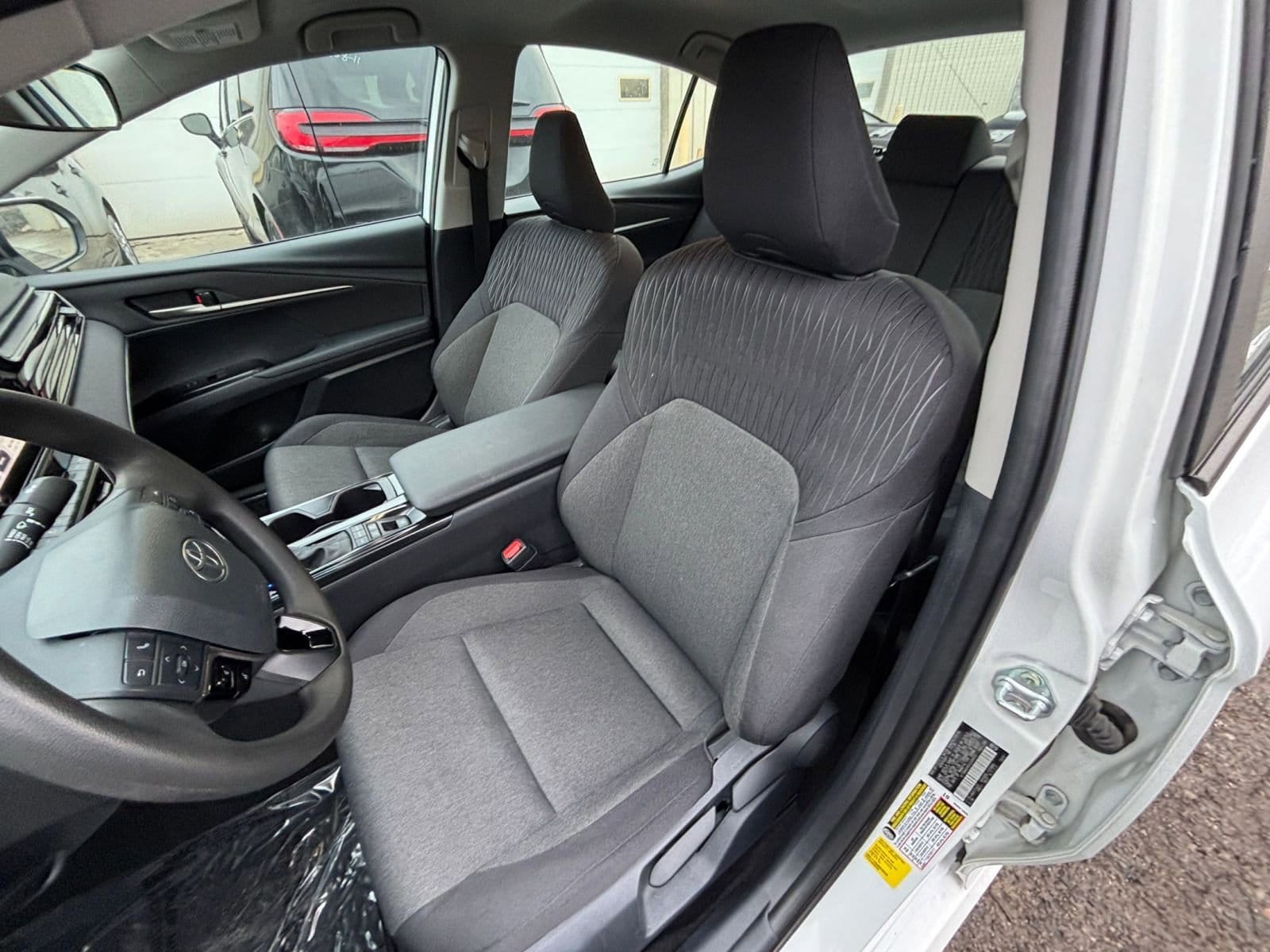 Thumbnail: 2025 Toyota Camry - 35