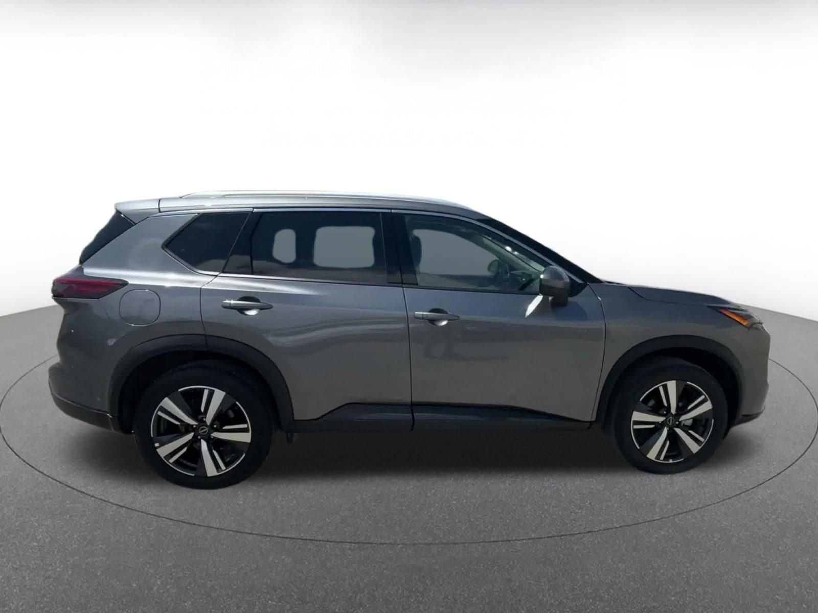 Thumbnail: 2026 Nissan Rogue - 16