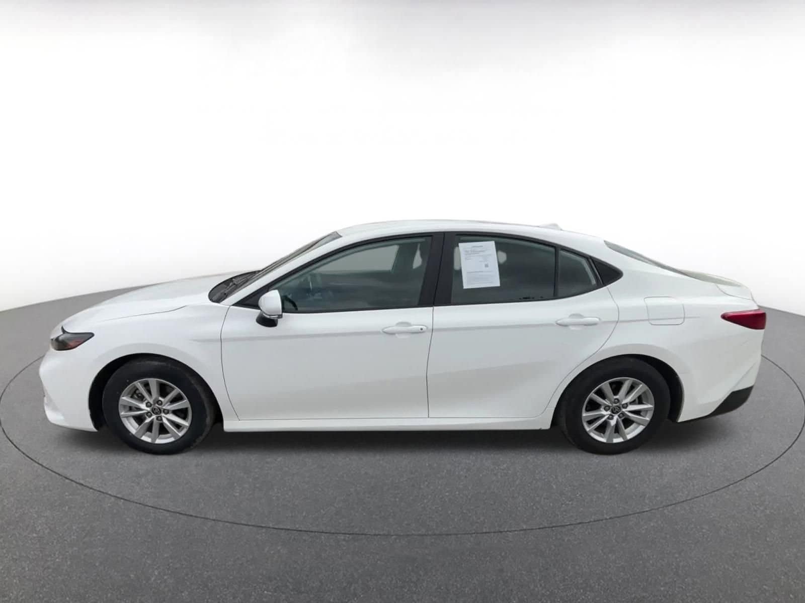 Thumbnail: 2025 Toyota Camry - 9