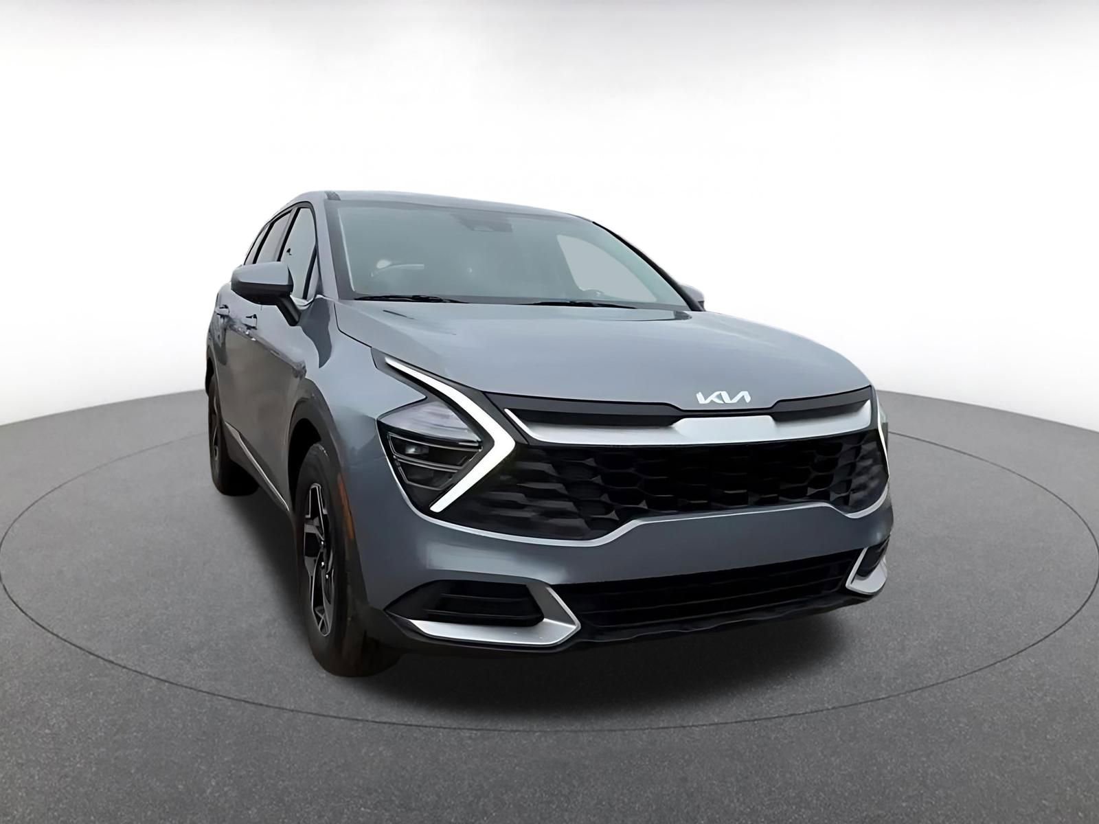 Thumbnail: 2025 Kia Sportage - 3