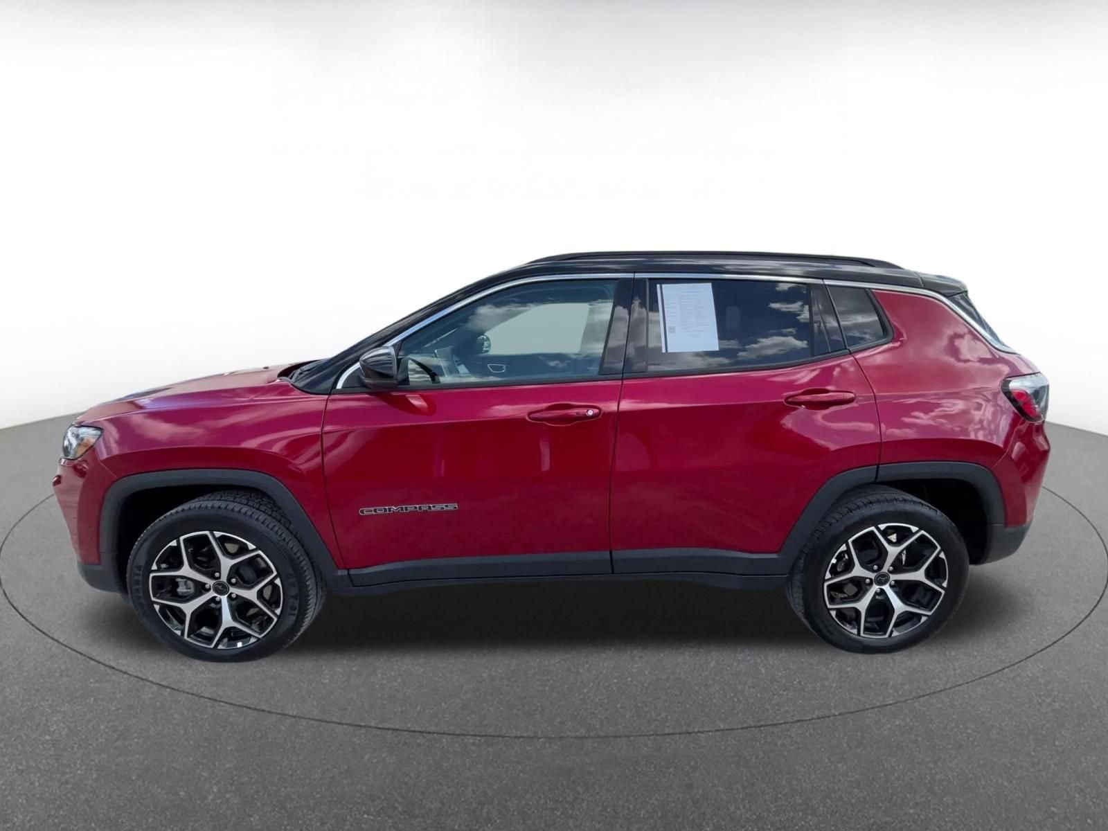 Thumbnail: 2025 Jeep Compass - 9