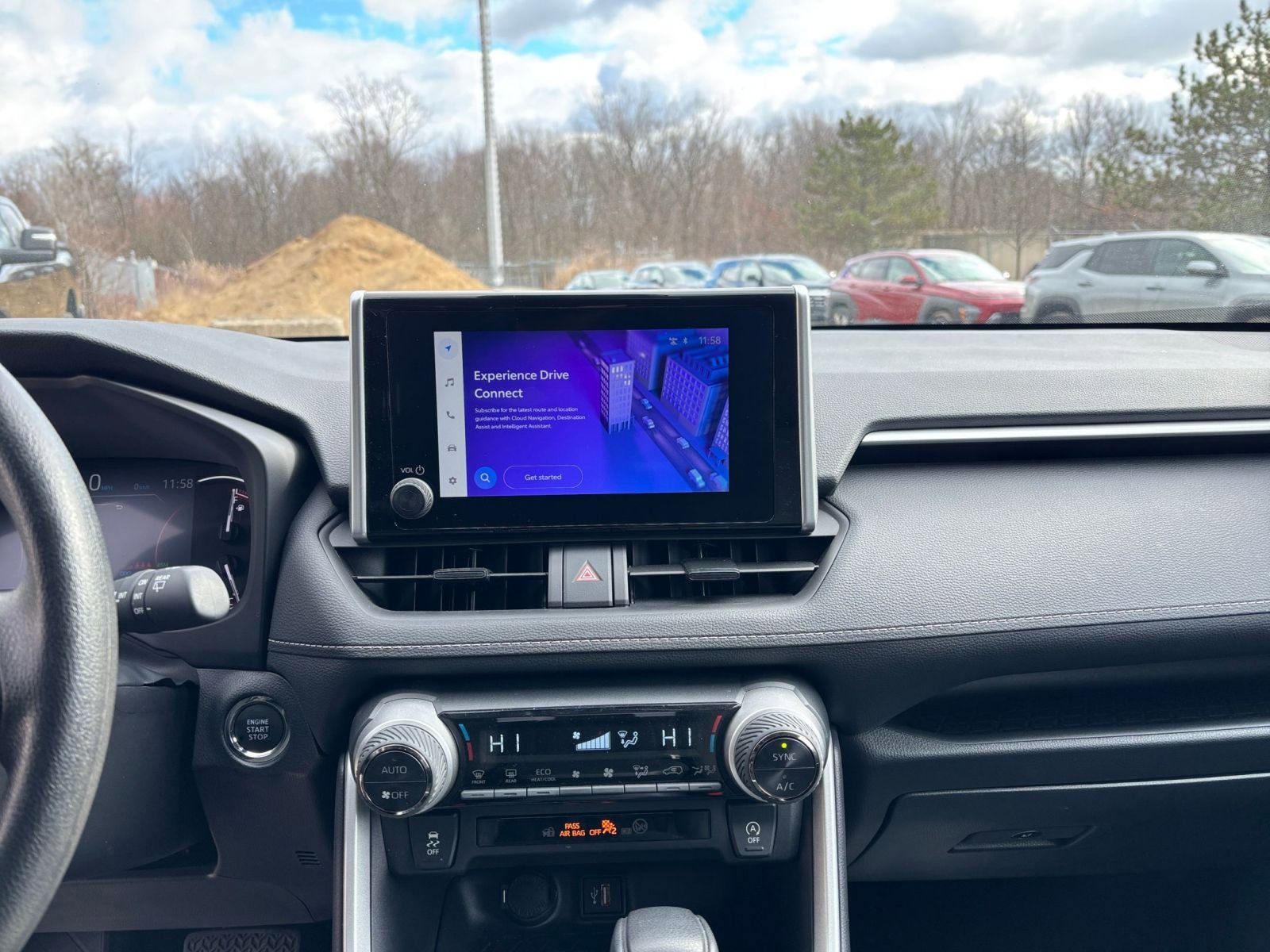 Thumbnail: 2025 Toyota RAV4 - 20