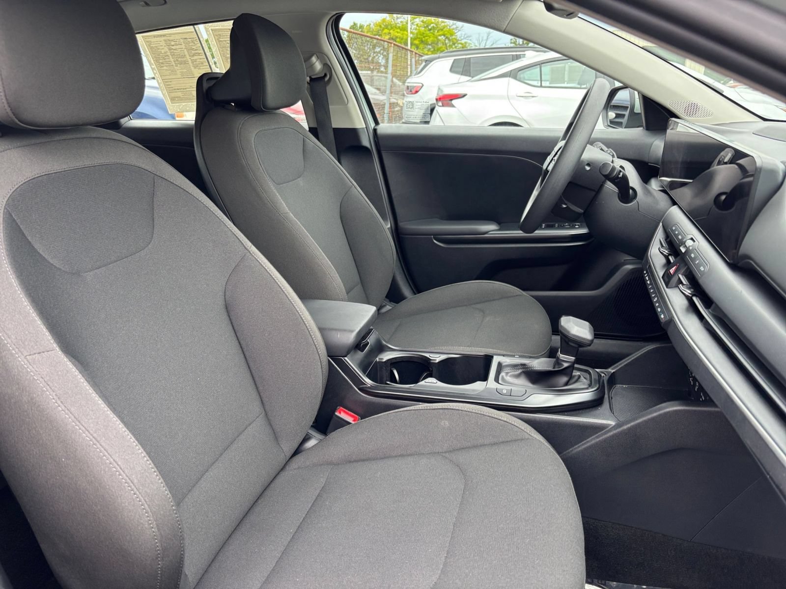 Thumbnail: 2026 Kia K4 - 35
