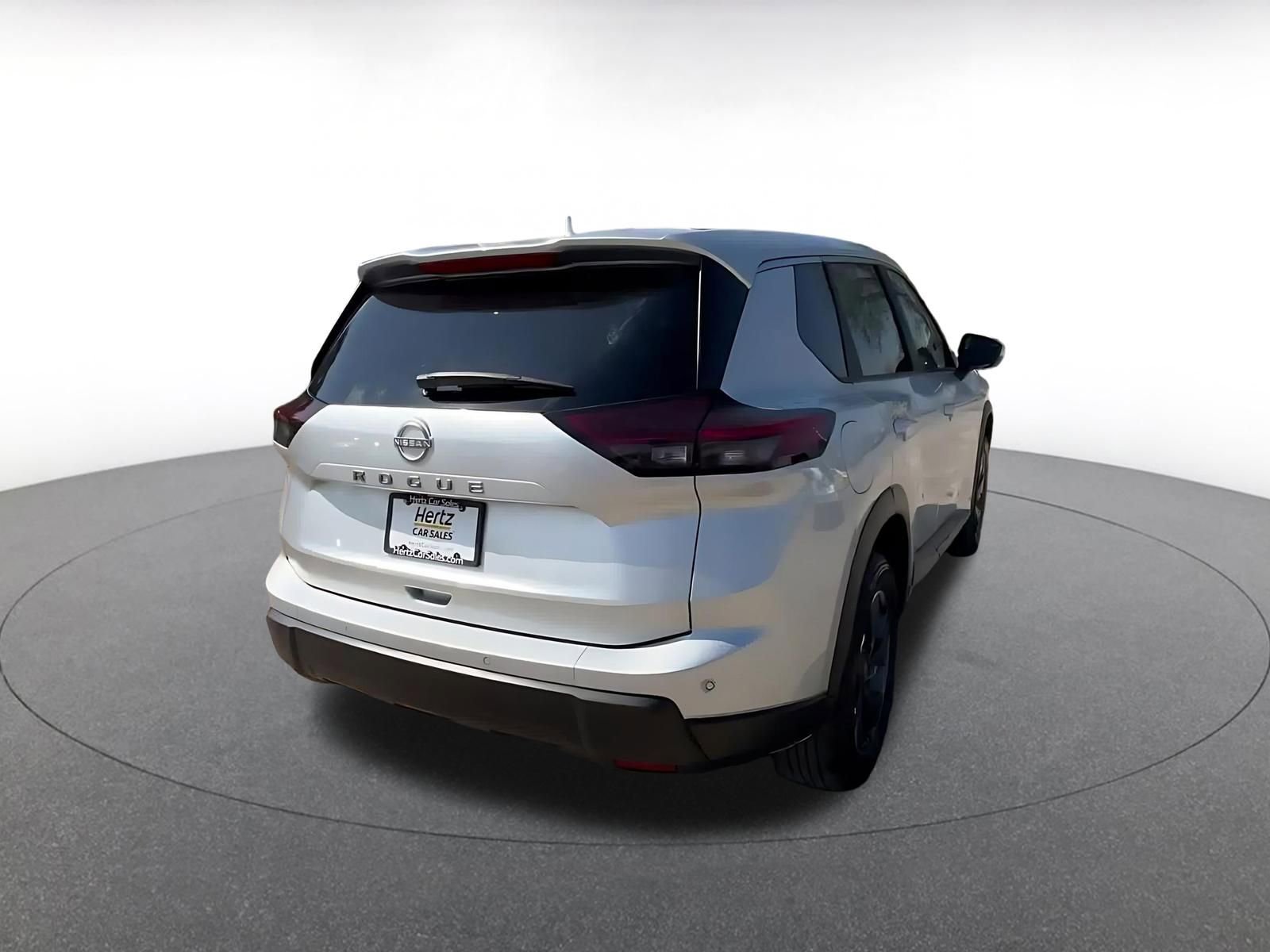 Thumbnail: 2025 Nissan Rogue - 15