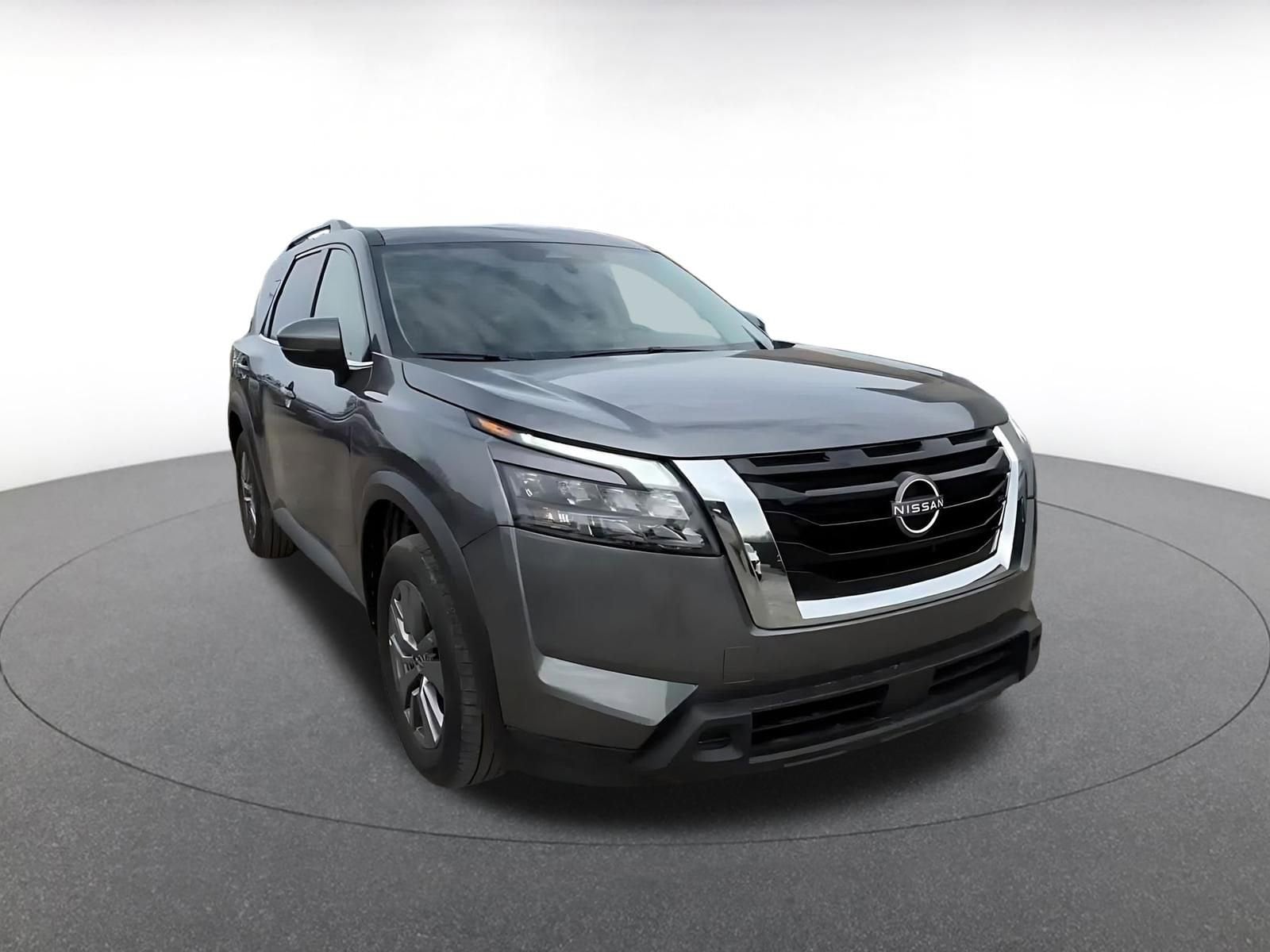 Thumbnail: 2025 Nissan Pathfinder - 3