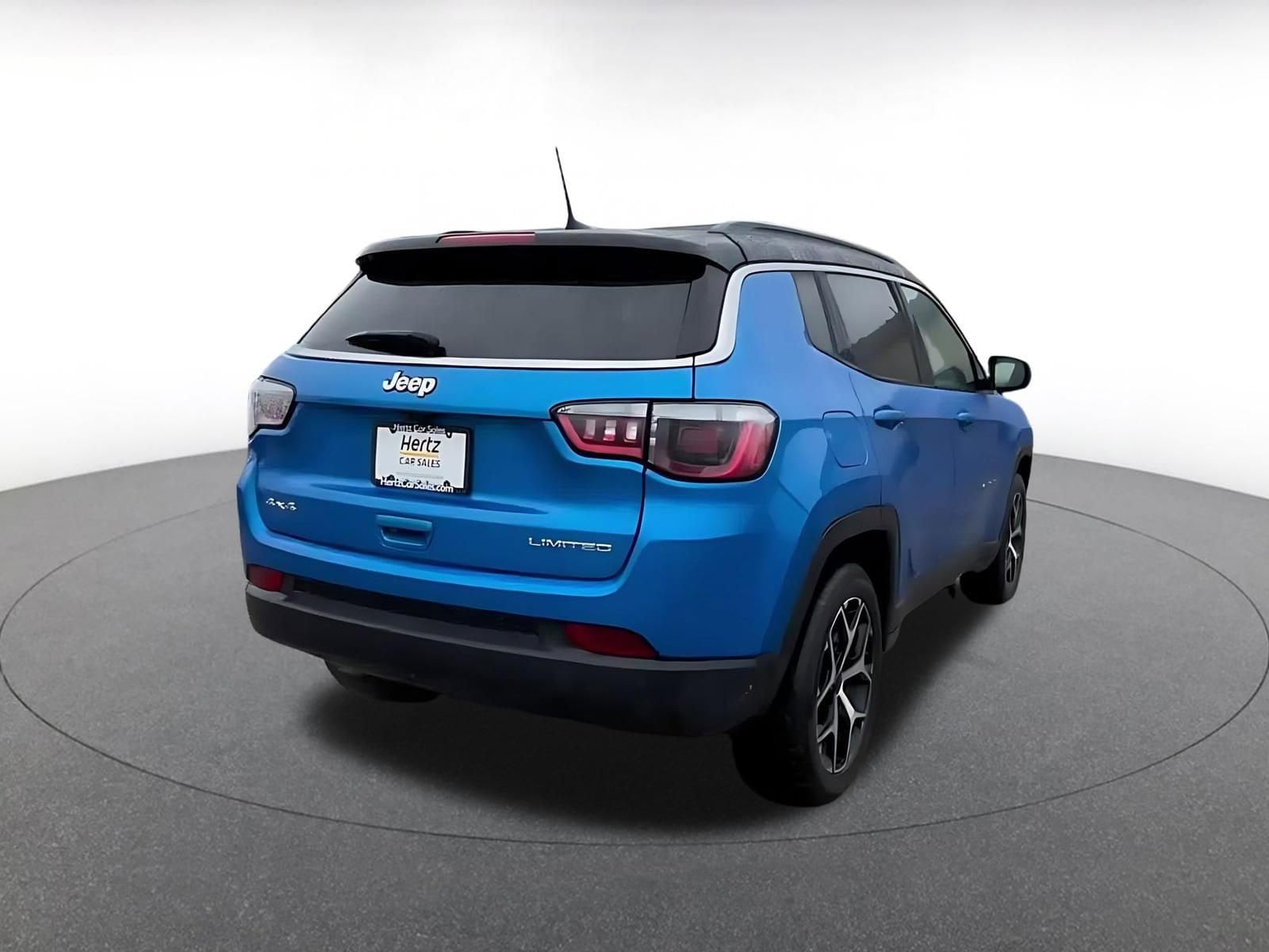Thumbnail: 2025 Jeep Compass - 14