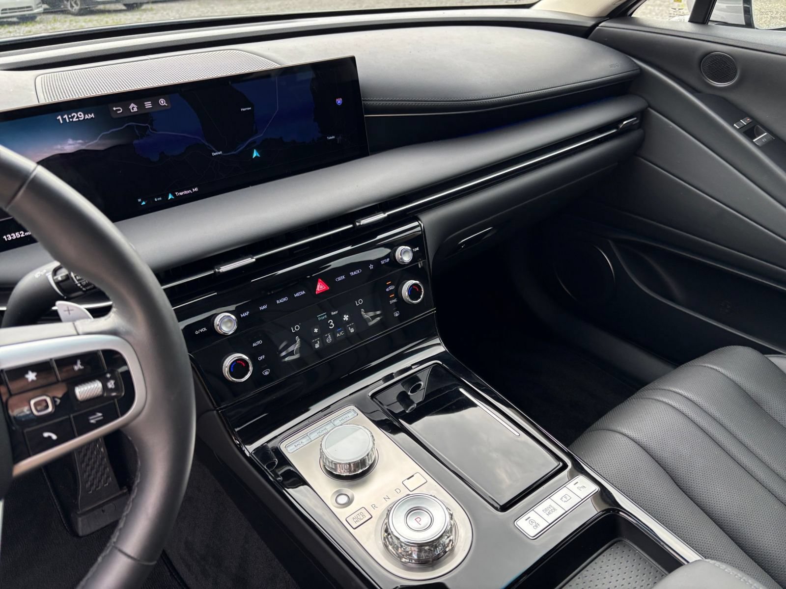 Thumbnail: 2026 Genesis G80 - 14