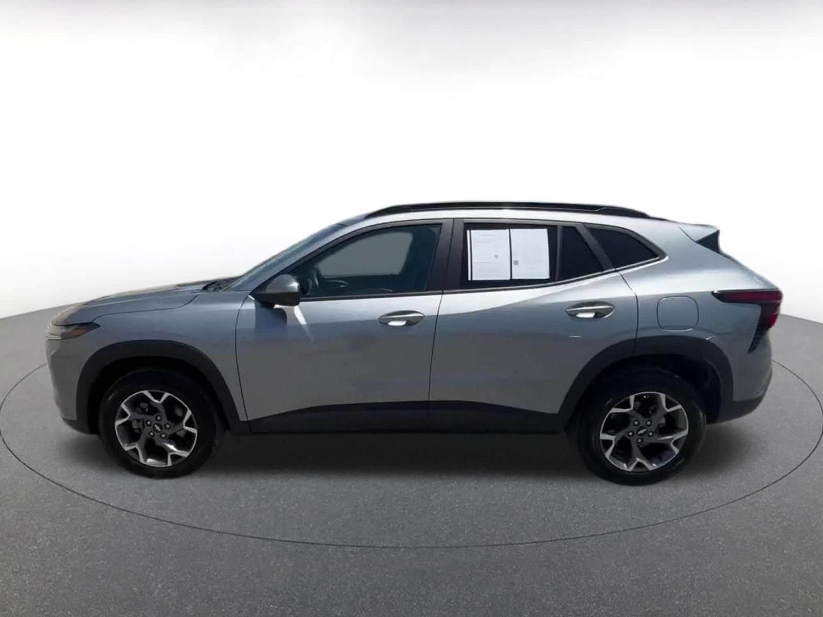 Thumbnail: 2025 Chevrolet Trax - 7
