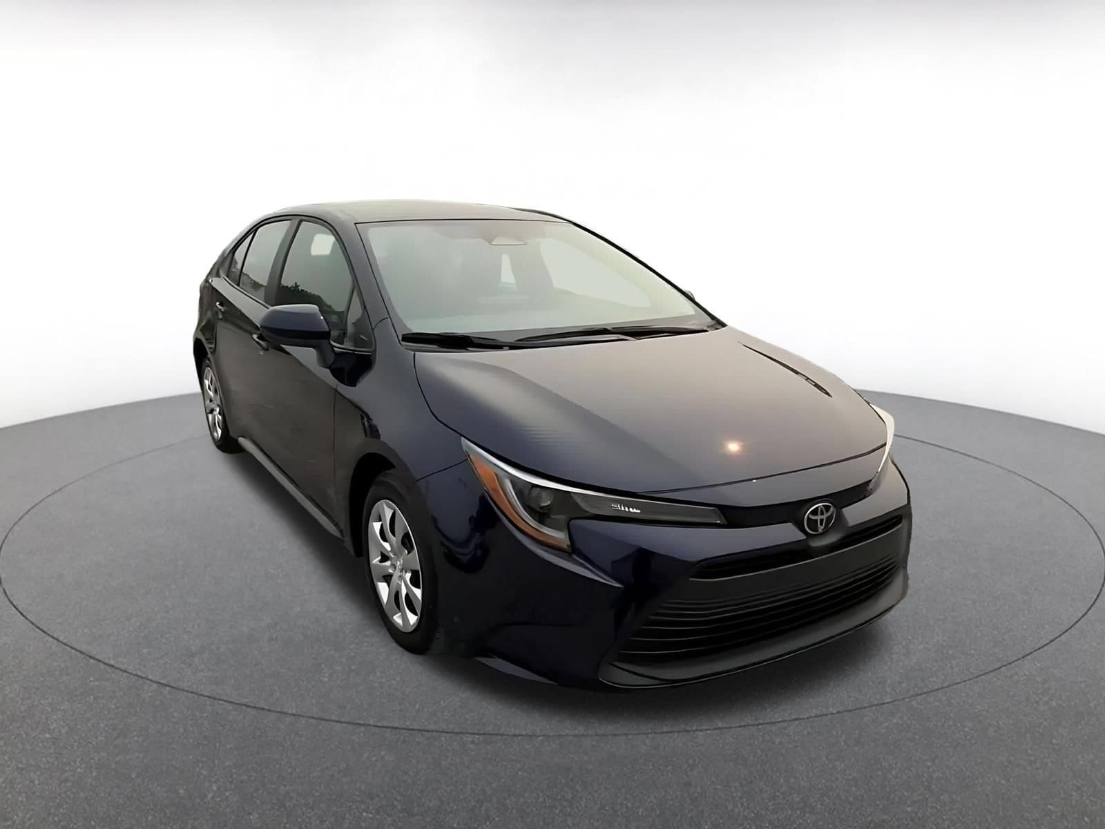 Thumbnail: 2025 Toyota Corolla - 3