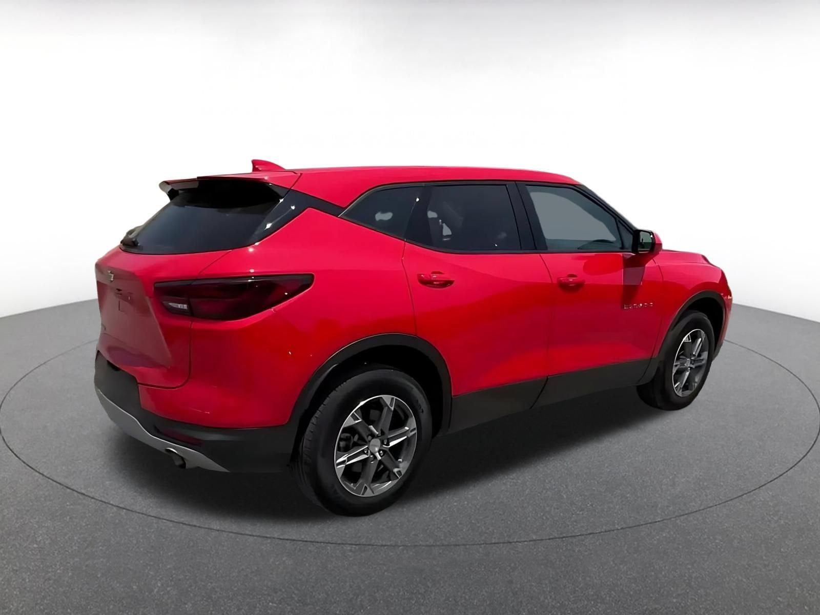 Thumbnail: 2025 Chevrolet Blazer - 14