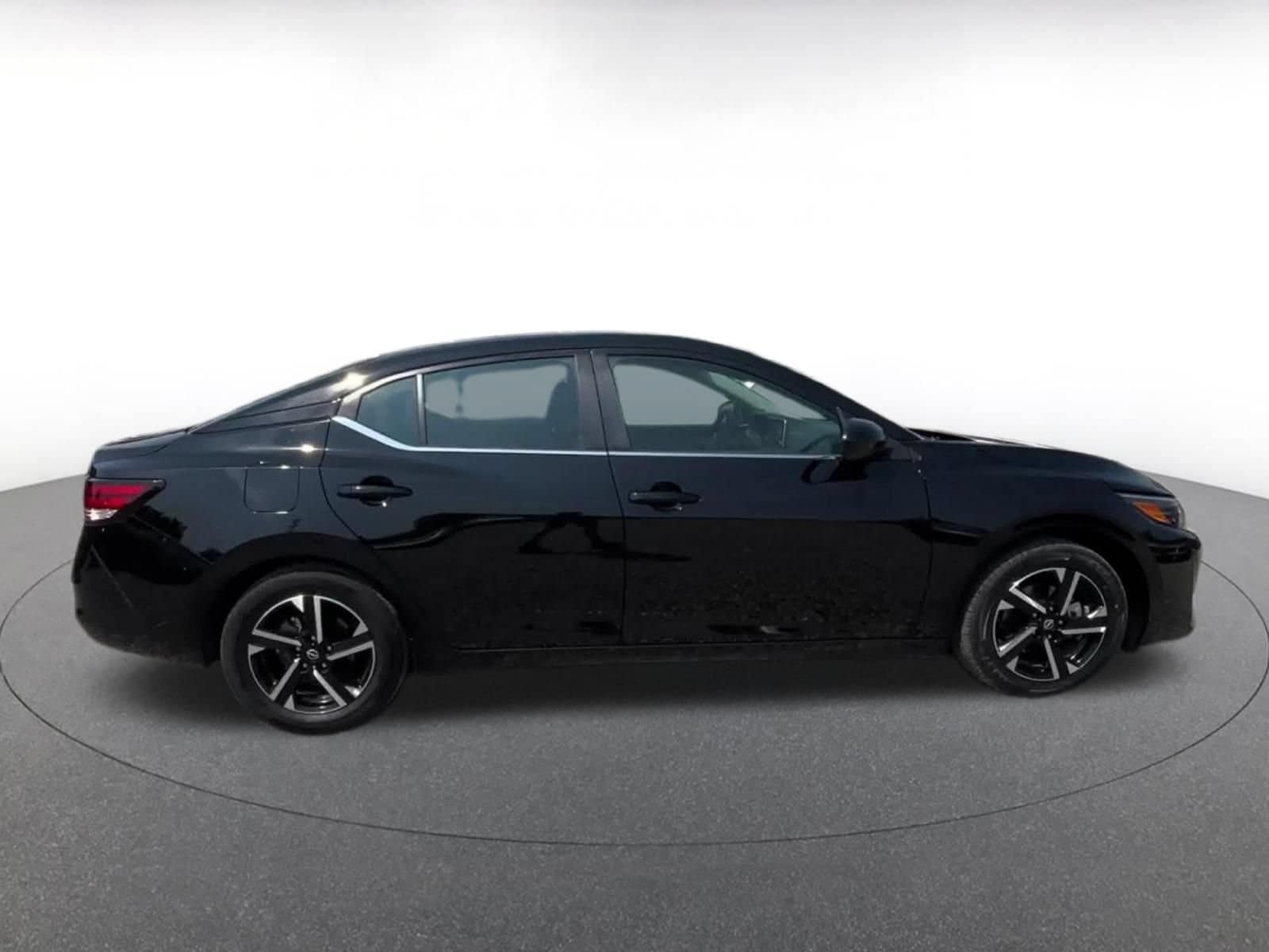 Thumbnail: 2025 Nissan Sentra - 16