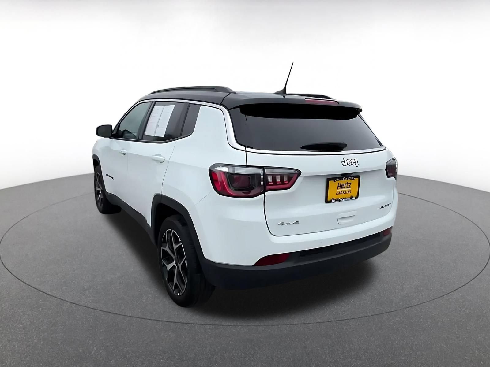 Thumbnail: 2025 Jeep Compass - 10