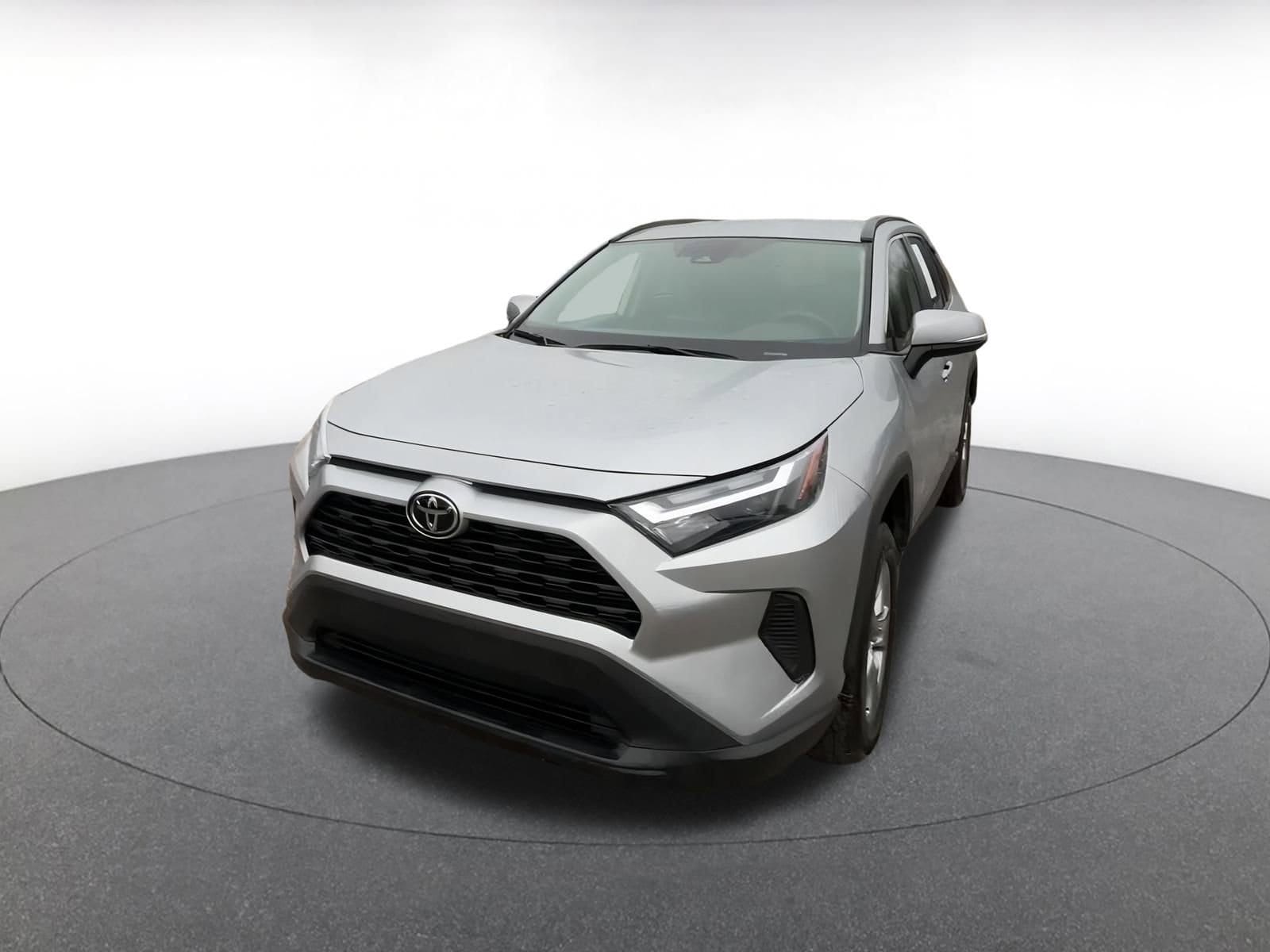 Thumbnail: 2025 Toyota RAV4 - 7