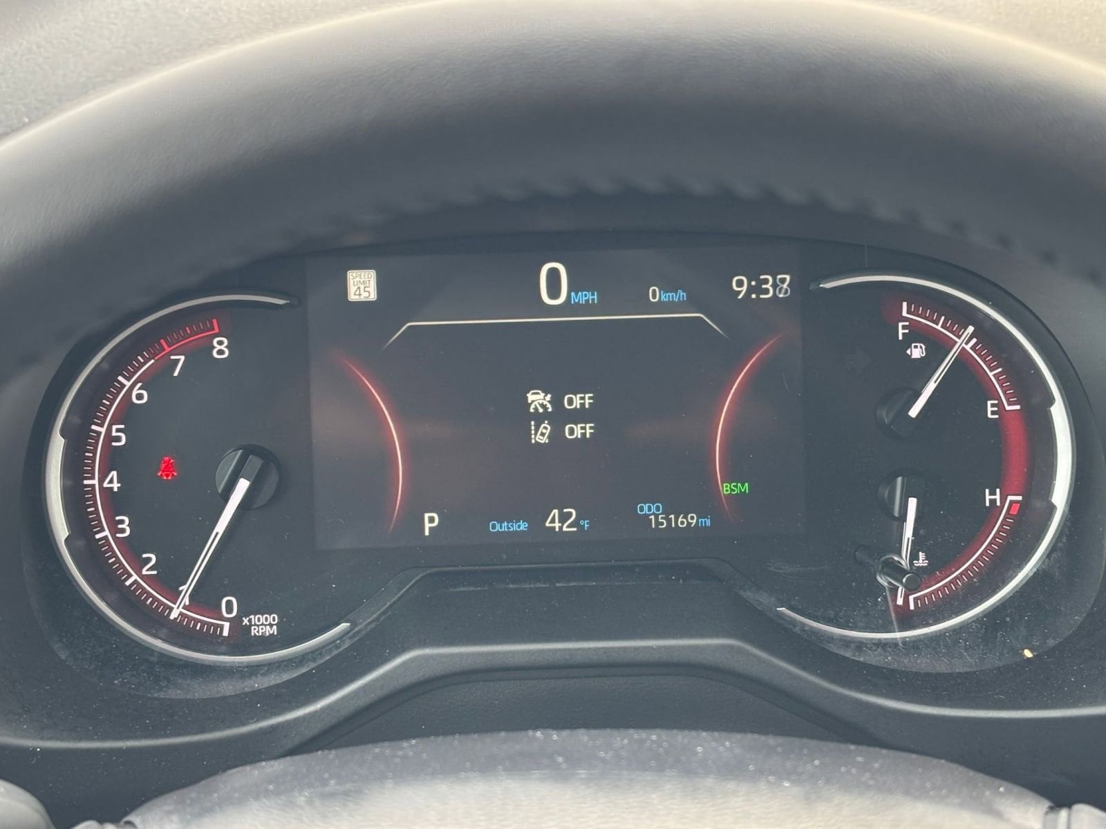 Thumbnail: 2025 Toyota RAV4 - 35