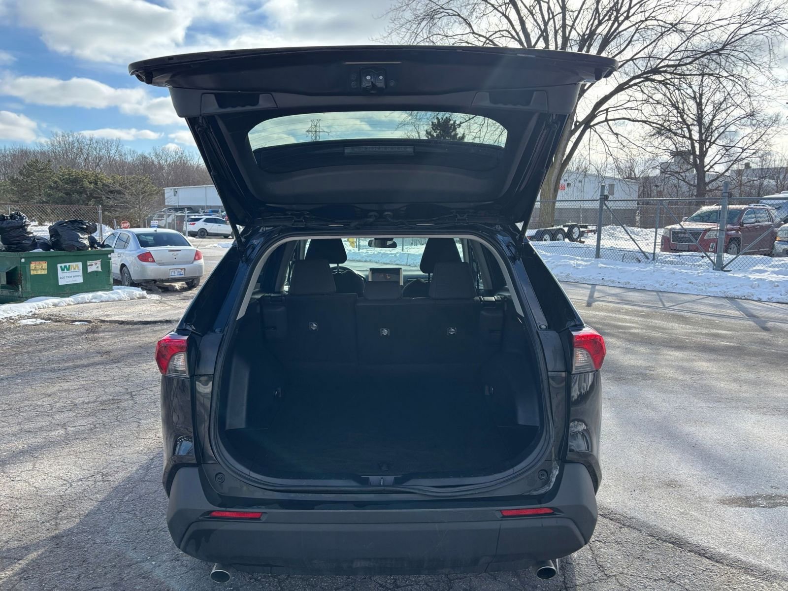 Thumbnail: 2025 Toyota RAV4 - 30