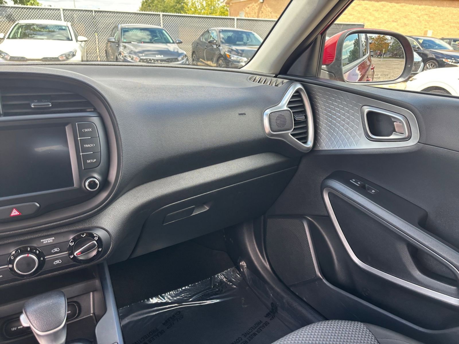 Thumbnail: 2022 Kia Soul - 29