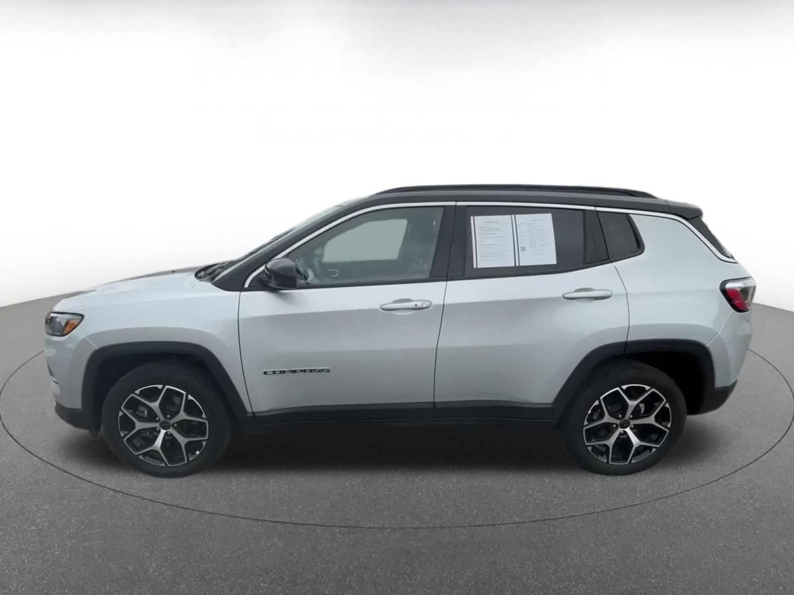 Thumbnail: 2025 Jeep Compass - 8