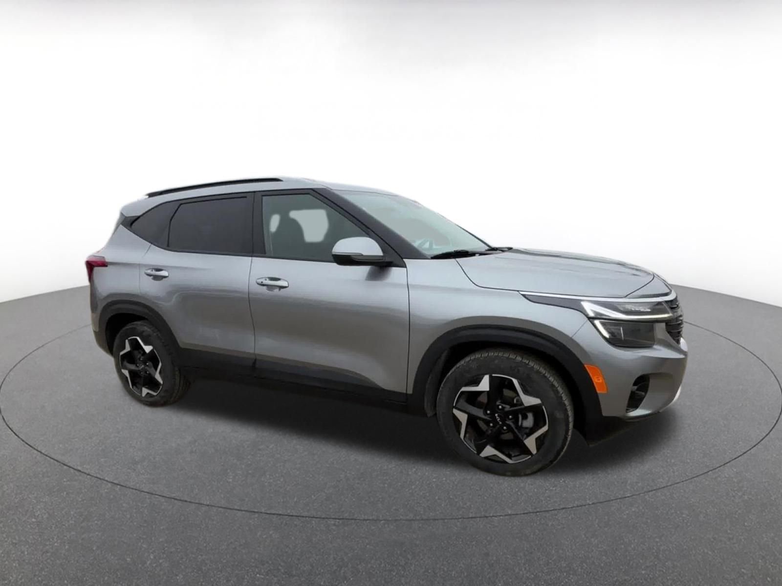 Thumbnail: 2025 Kia Seltos - 2