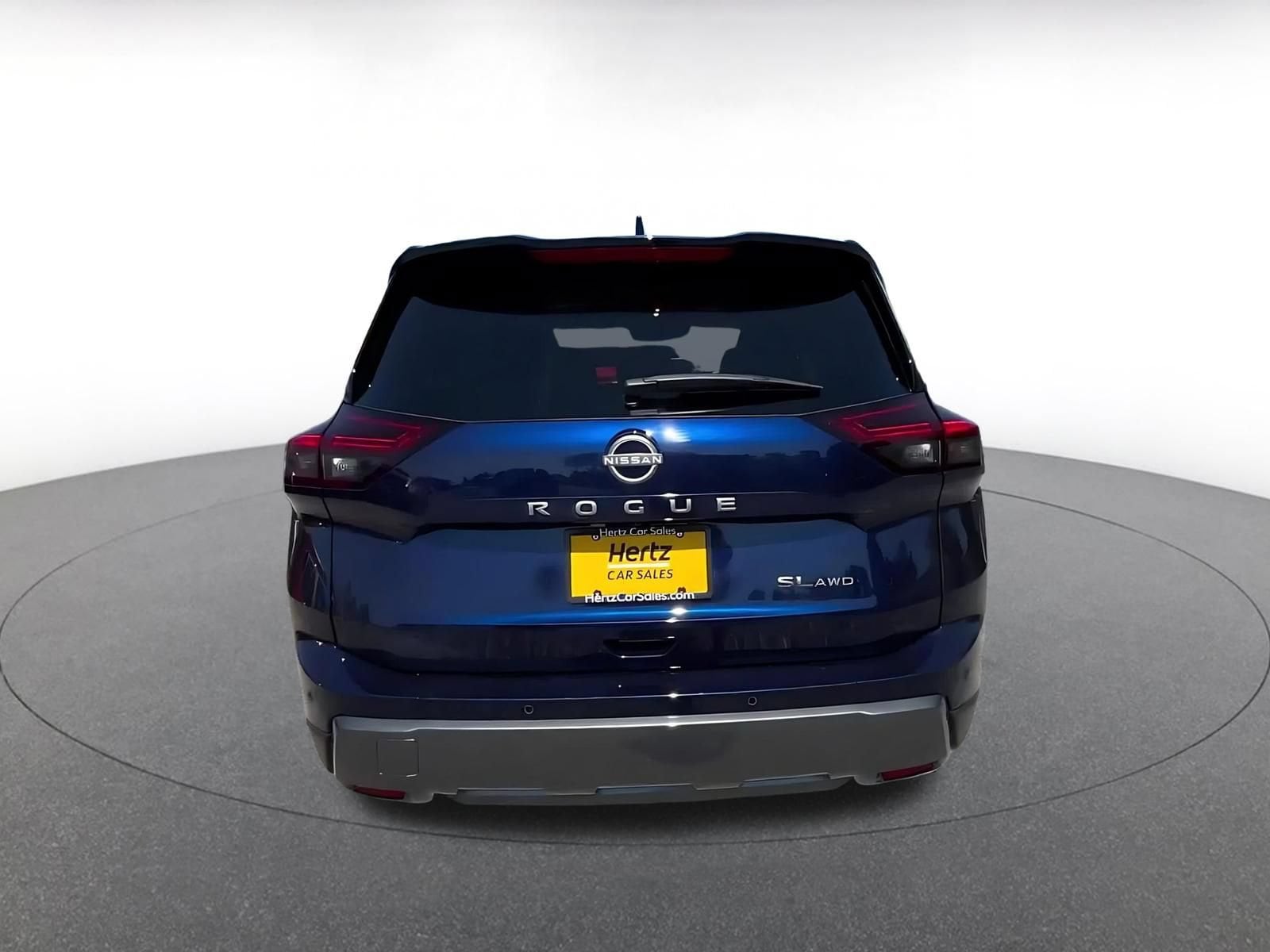 Thumbnail: 2026 Nissan Rogue - 12